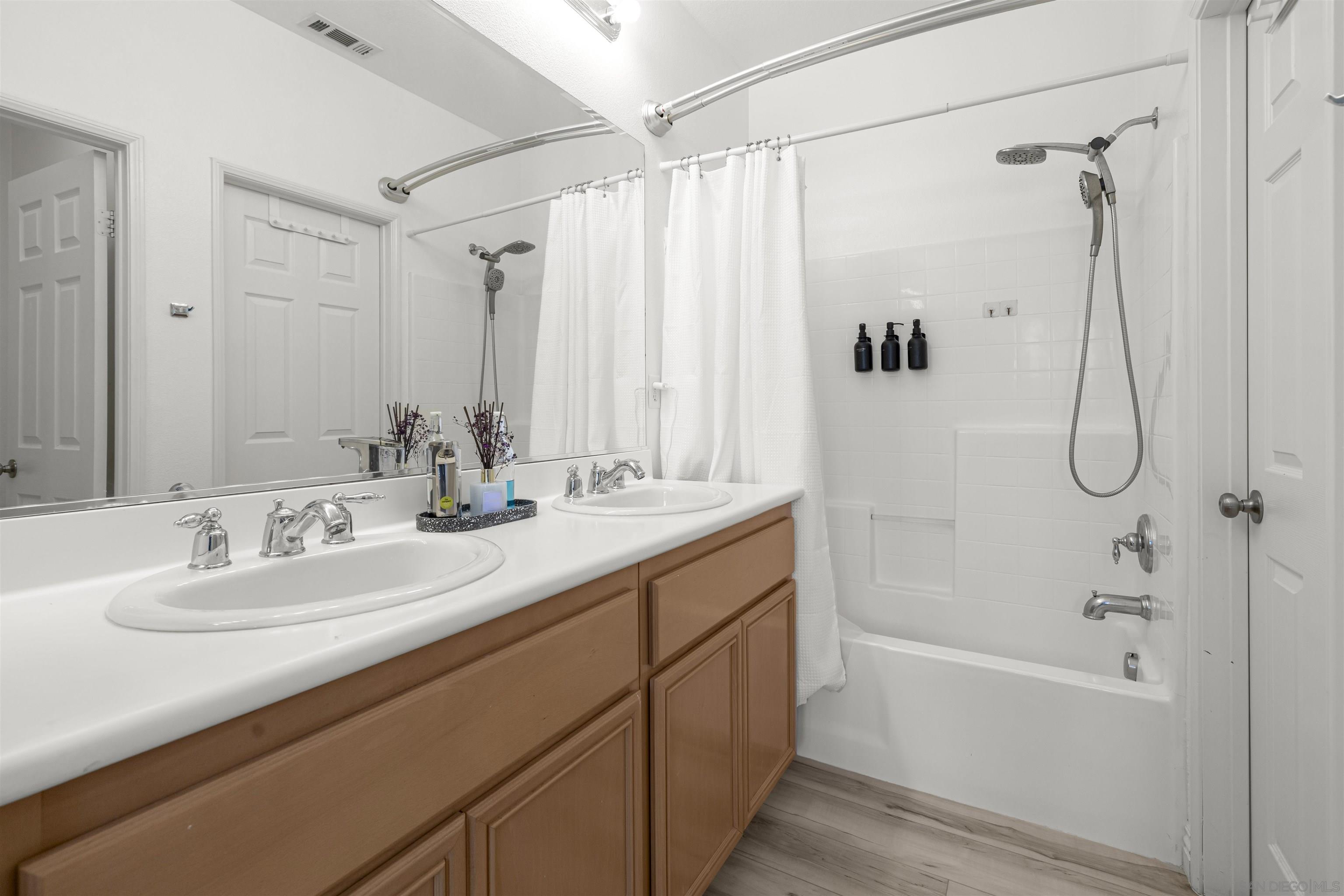 Detail Gallery Image 21 of 33 For 1800 E Lakeshore 1212, Lake Elsinore,  CA 92530 - 2 Beds | 2 Baths