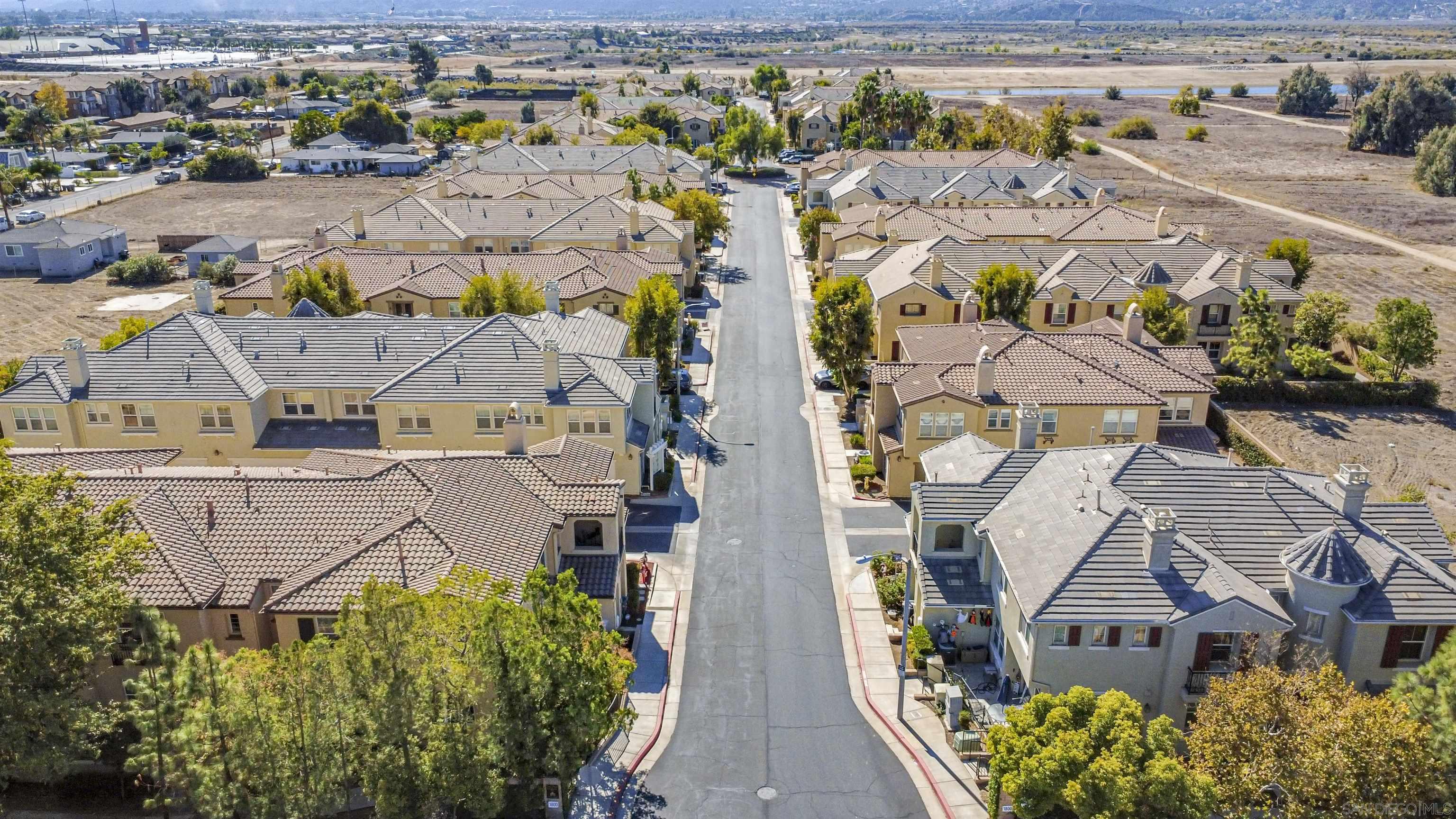 Detail Gallery Image 33 of 33 For 1800 E Lakeshore 1212, Lake Elsinore,  CA 92530 - 2 Beds | 2 Baths