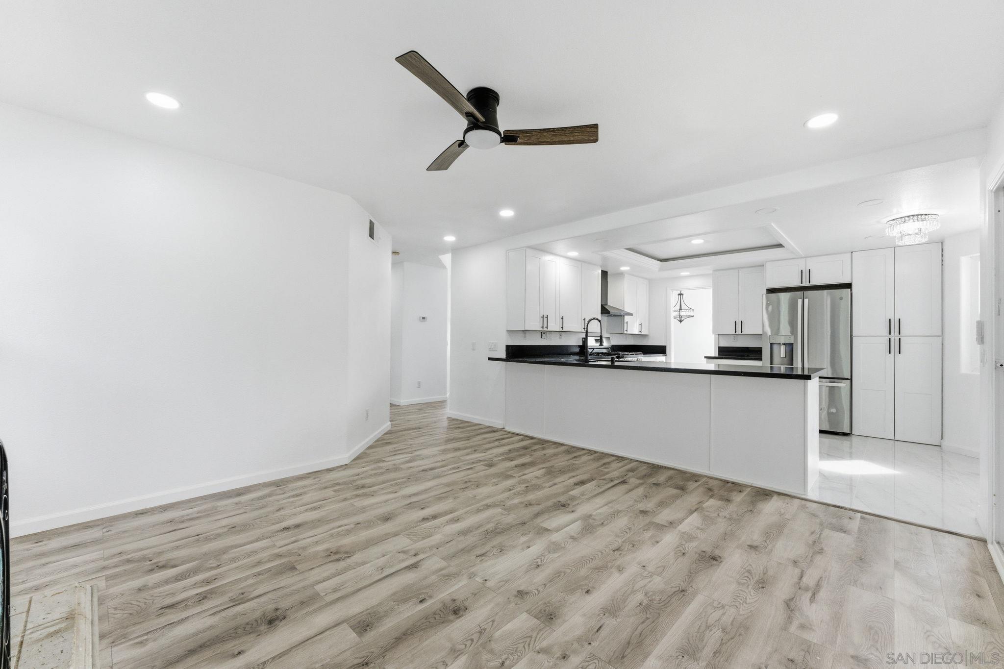 Detail Gallery Image 16 of 39 For 13625  Darryl Ct, El Cajon,  CA 92021 - 4 Beds | 3 Baths