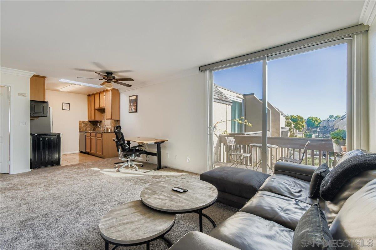 Detail Gallery Image 4 of 28 For 6333  Mount Ada Rd  #279,  San Diego,  CA 92111 - 1 Beds | 1 Baths