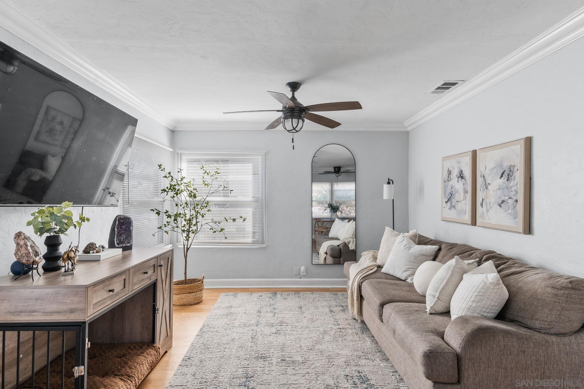 Detail Gallery Image 2 of 25 For 406  G Ave, National City,  CA 91950 - 2 Beds | 1 Baths