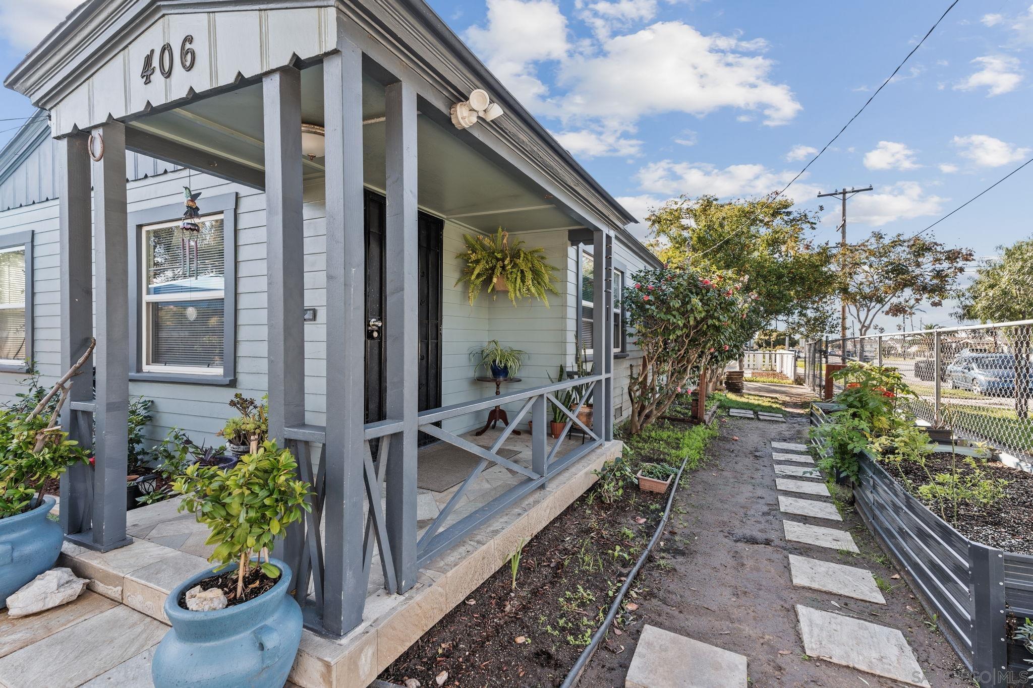 Detail Gallery Image 22 of 25 For 406  G Ave, National City,  CA 91950 - 2 Beds | 1 Baths