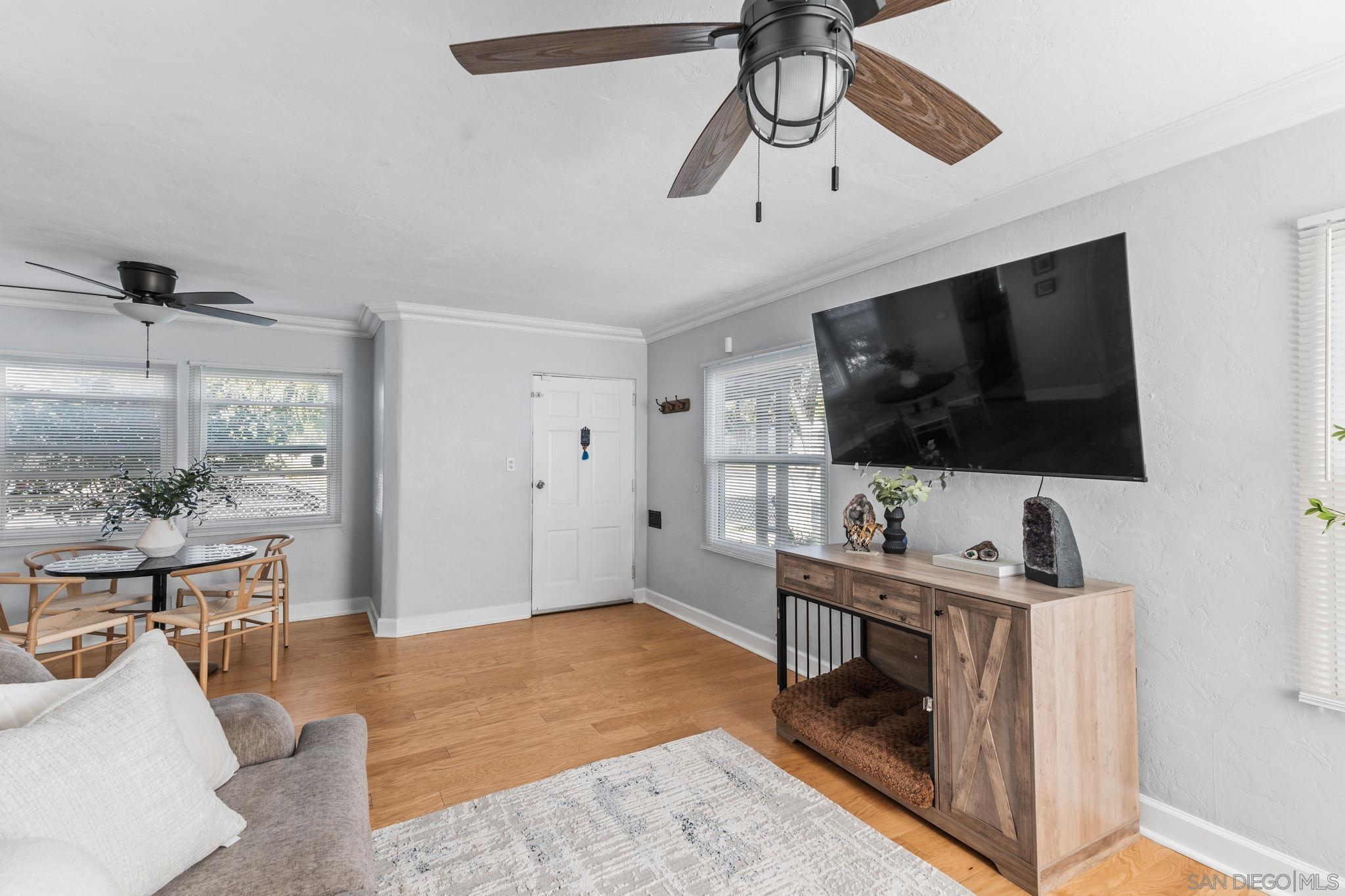 Detail Gallery Image 4 of 25 For 406  G Ave, National City,  CA 91950 - 2 Beds | 1 Baths