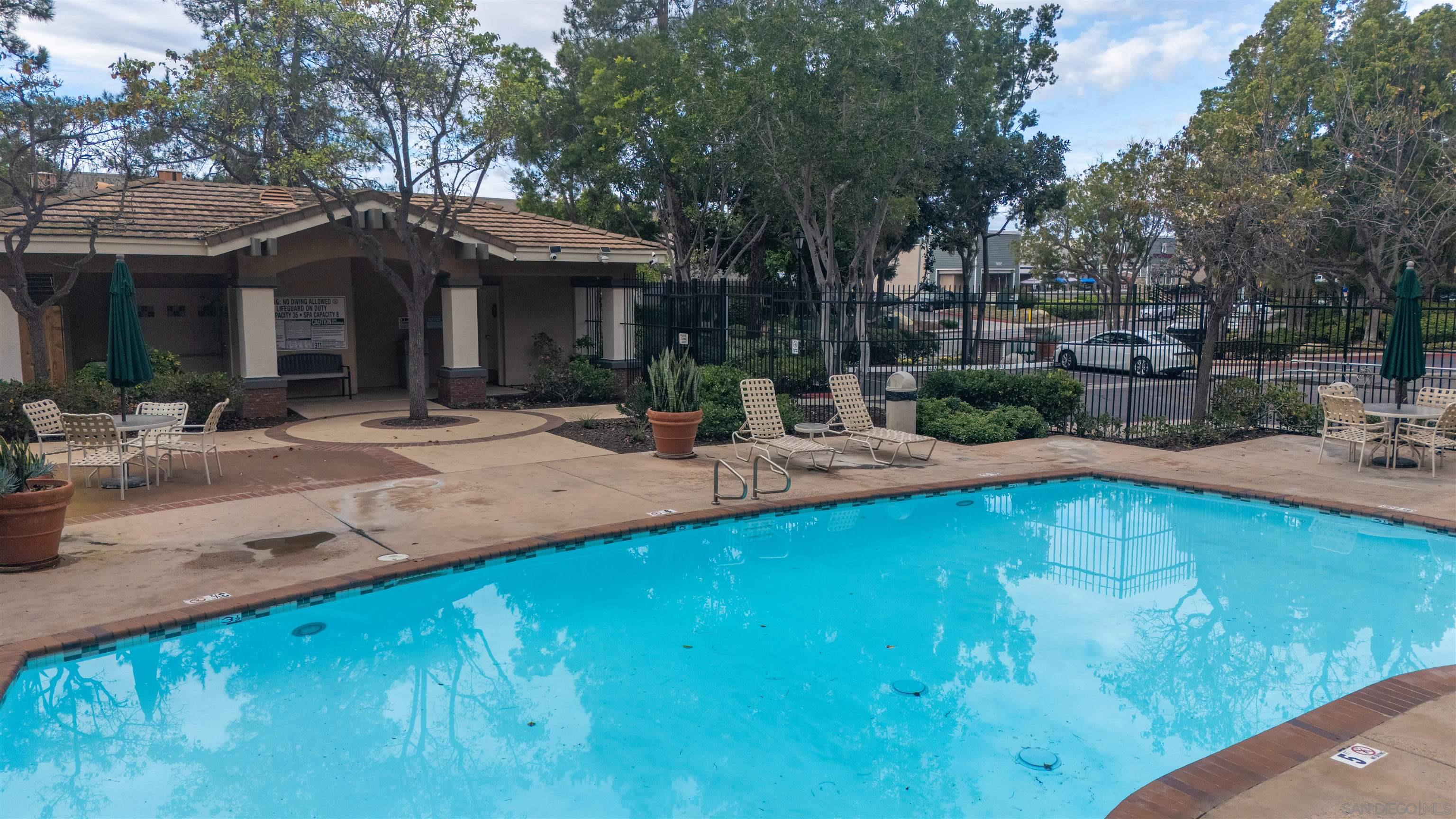 Detail Gallery Image 28 of 28 For 12003  World Trade Dr  #1,  San Diego,  CA 92128 - 2 Beds | 2 Baths