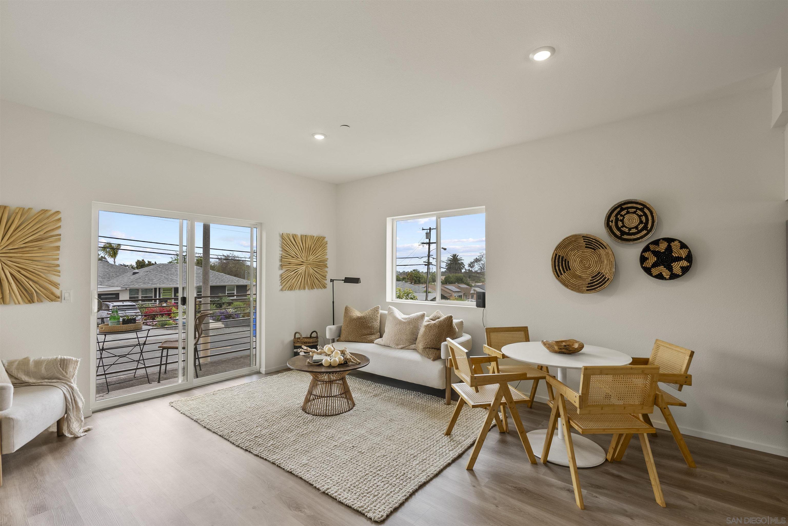 Detail Gallery Image 13 of 47 For 8156  Golden Ave, Lemon Grove,  CA 91945 - 3 Beds | 3 Baths