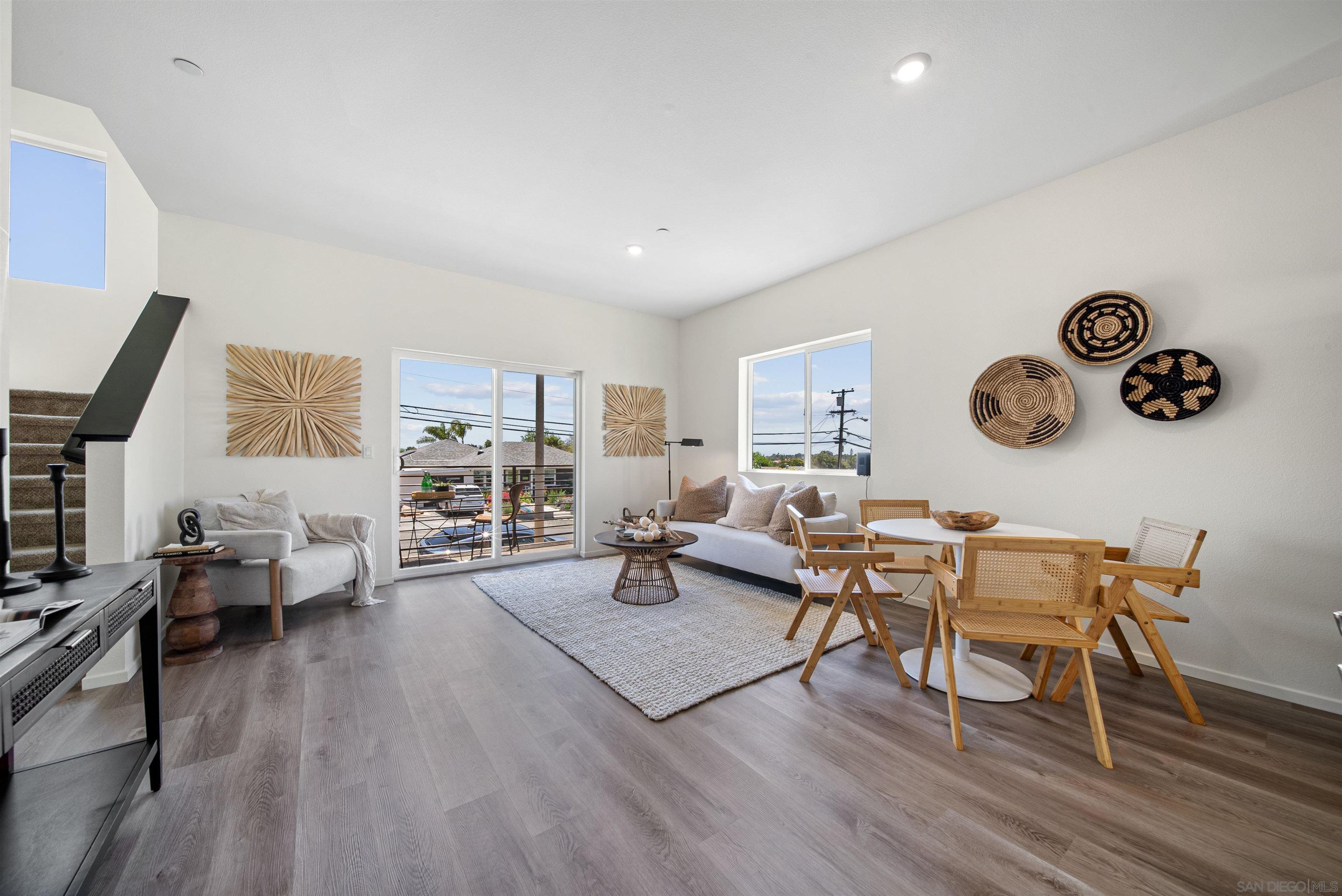 Detail Gallery Image 14 of 47 For 8156  Golden Ave, Lemon Grove,  CA 91945 - 3 Beds | 3 Baths