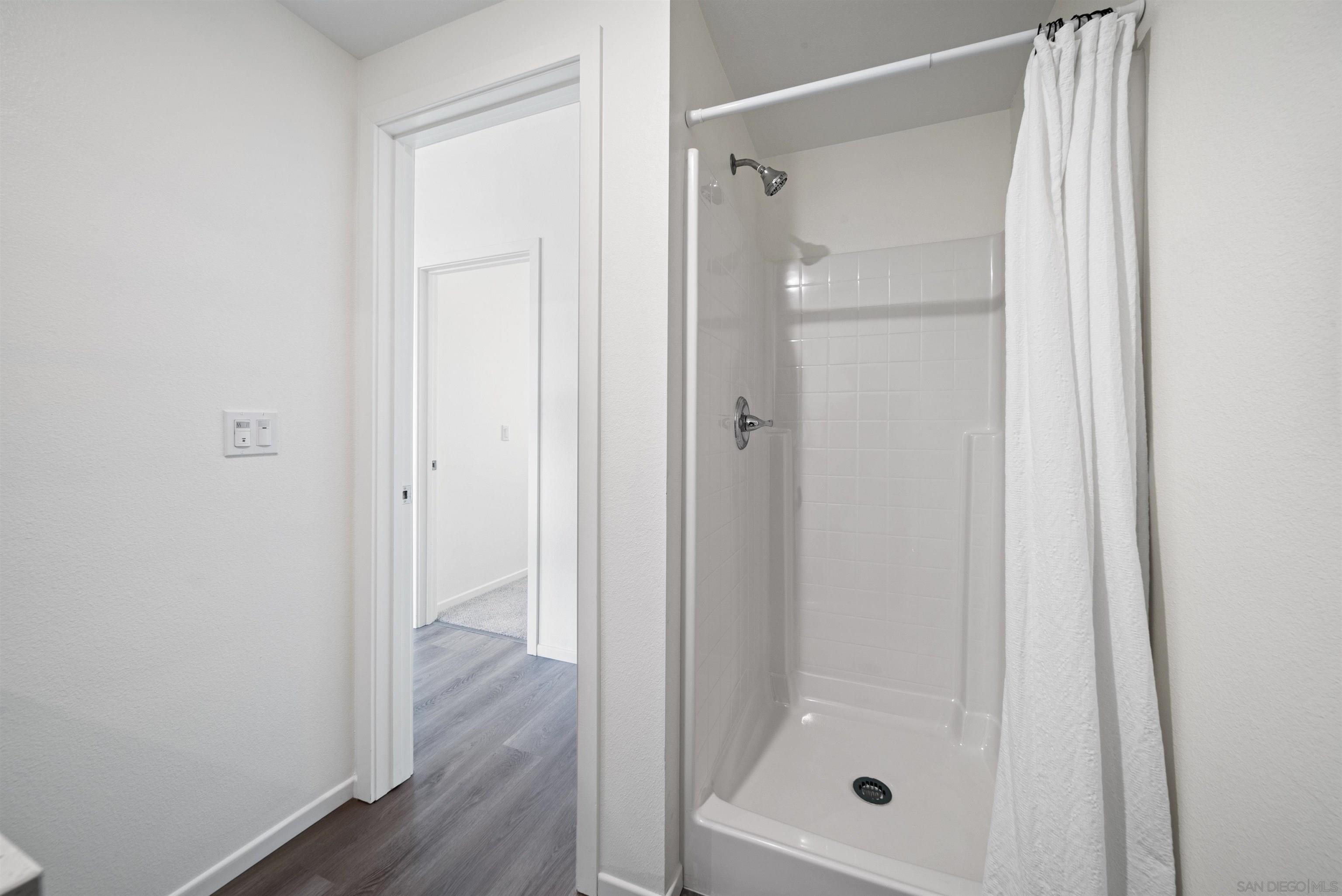 Detail Gallery Image 34 of 47 For 8156  Golden Ave, Lemon Grove,  CA 91945 - 3 Beds | 3 Baths