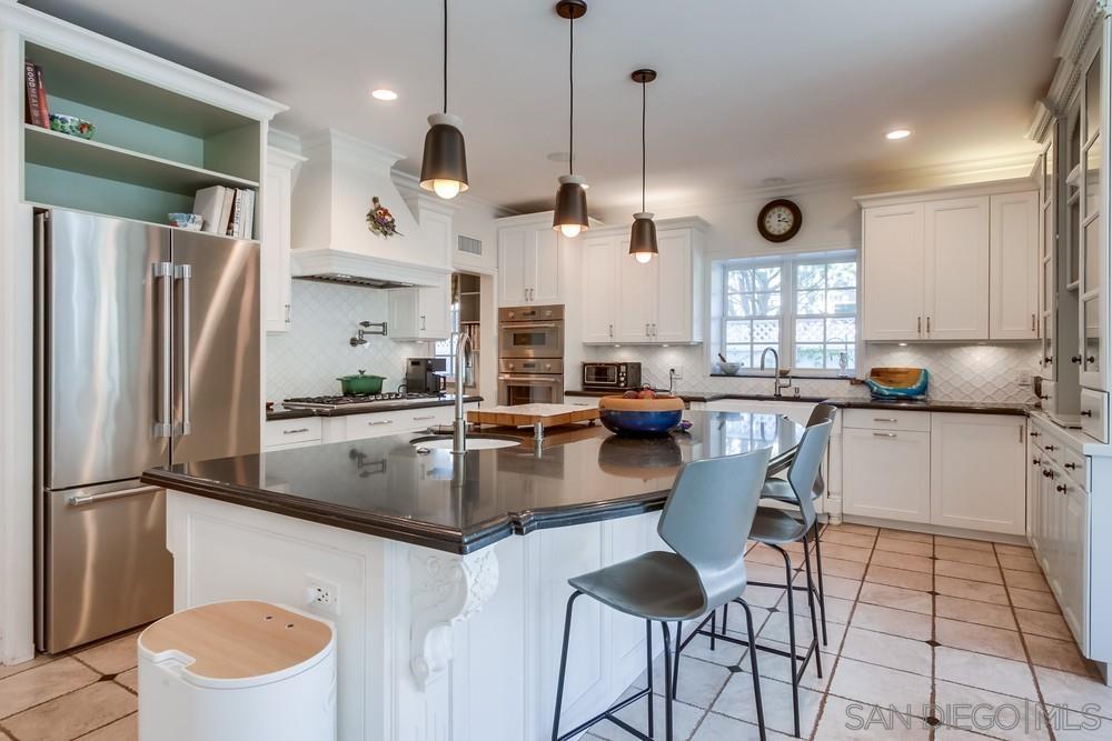 Detail Gallery Image 11 of 57 For , San Diego,  CA 92131 - 4 Beds | 3/1 Baths