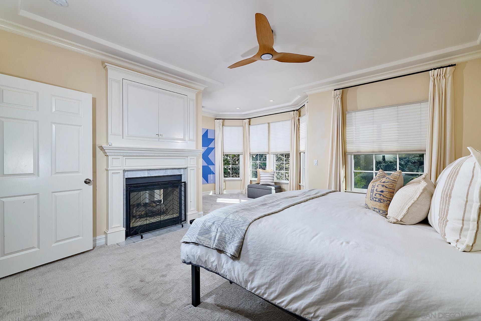 Detail Gallery Image 27 of 52 For 10154  Pinecastle St, San Diego,  CA 92131 - 4 Beds | 3/1 Baths