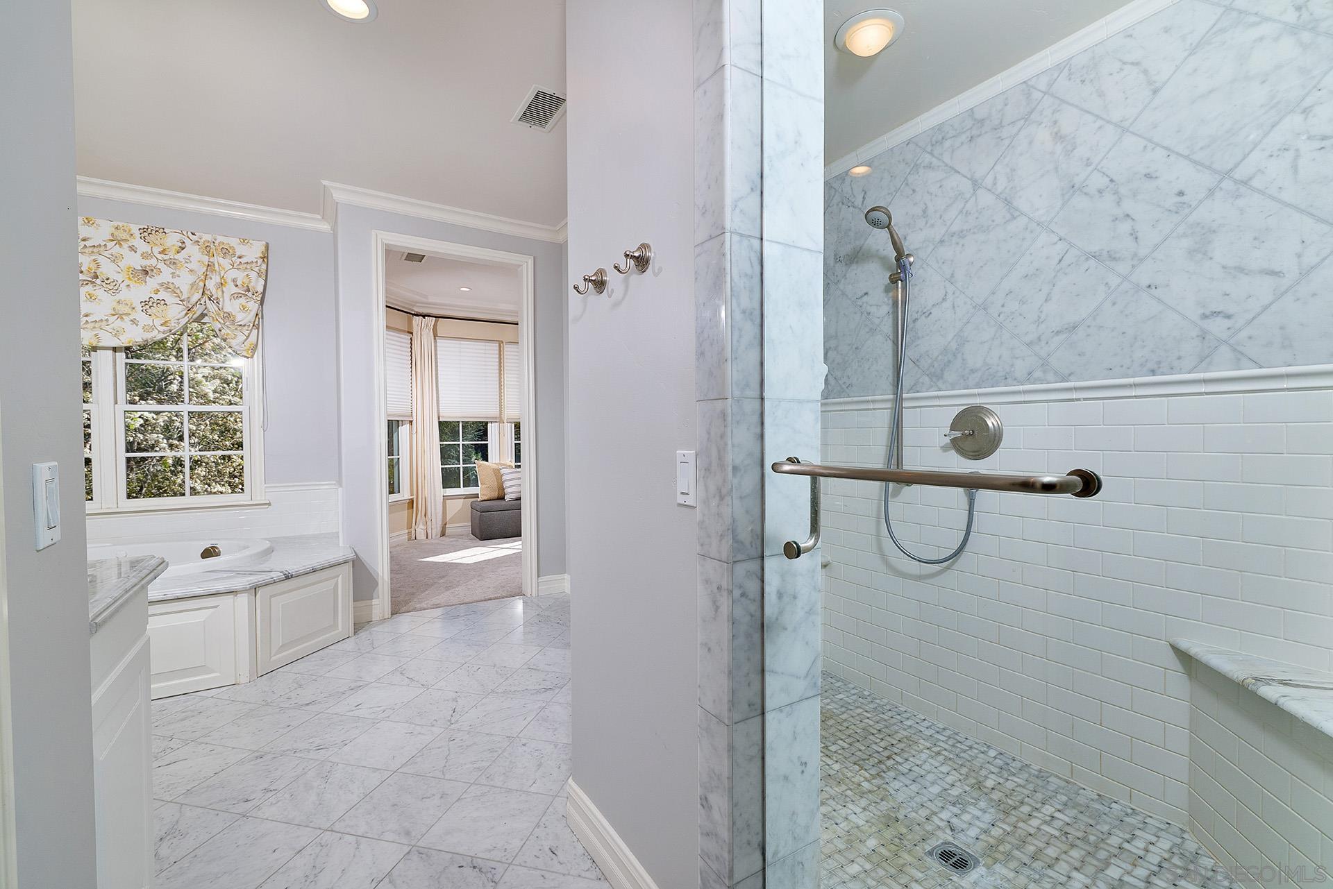 Detail Gallery Image 31 of 52 For 10154  Pinecastle St, San Diego,  CA 92131 - 4 Beds | 3/1 Baths