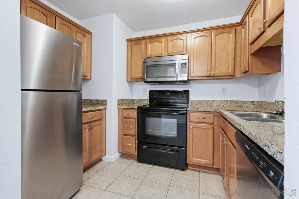 Detail Gallery Image 15 of 45 For 1350 N Escondido Blvd  67, Escondido,  CA 92026 - 2 Beds | 2 Baths