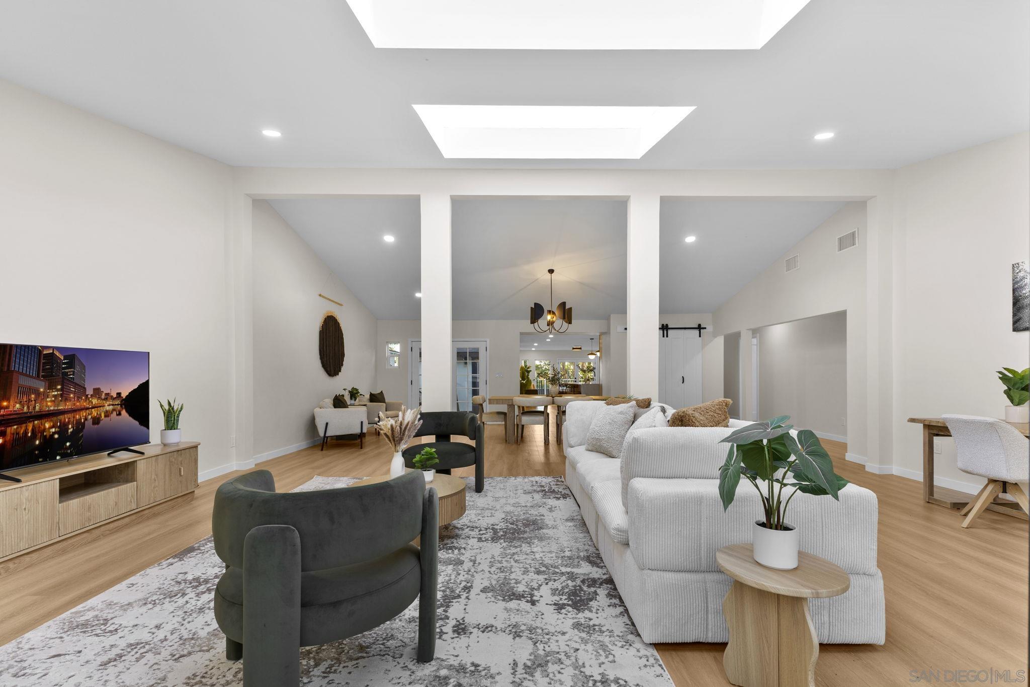 Detail Gallery Image 26 of 61 For 2128  Missouri St, San Diego,  CA 92109 - 4 Beds | 2 Baths