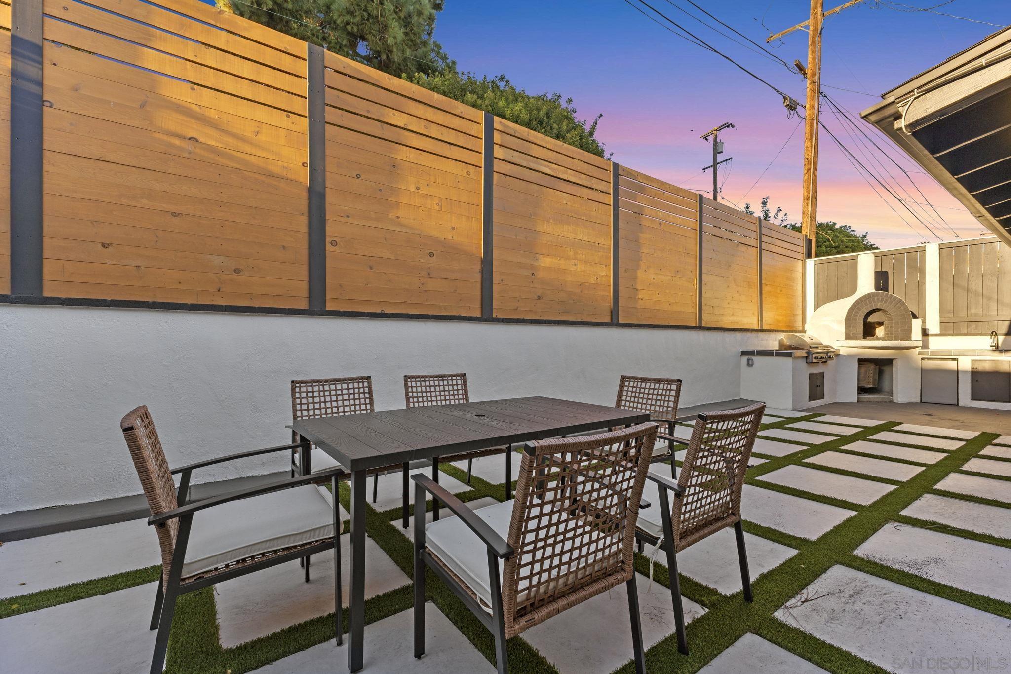 Detail Gallery Image 46 of 61 For 2128  Missouri St, San Diego,  CA 92109 - 4 Beds | 2 Baths