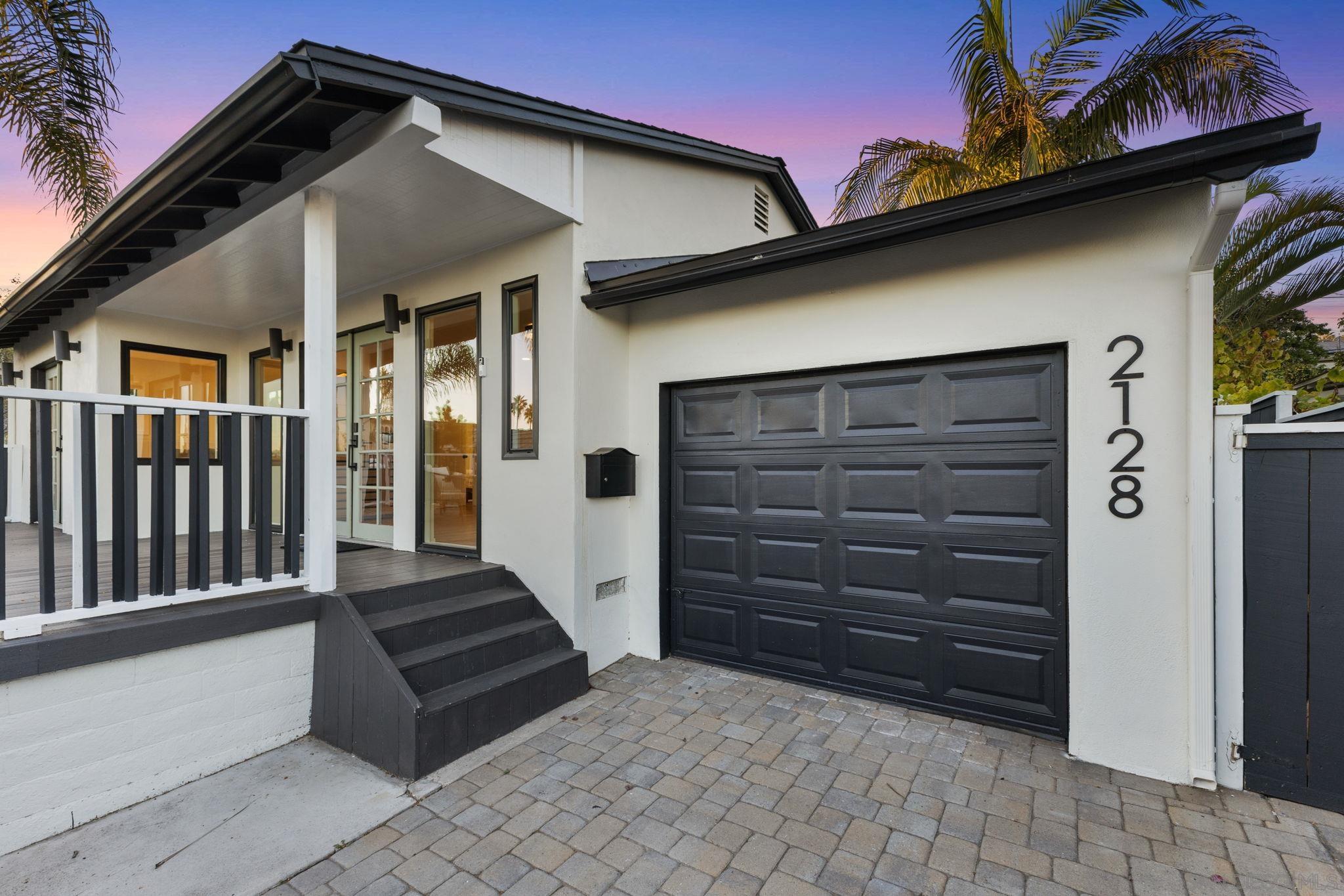 Detail Gallery Image 9 of 61 For 2128  Missouri St, San Diego,  CA 92109 - 4 Beds | 2 Baths