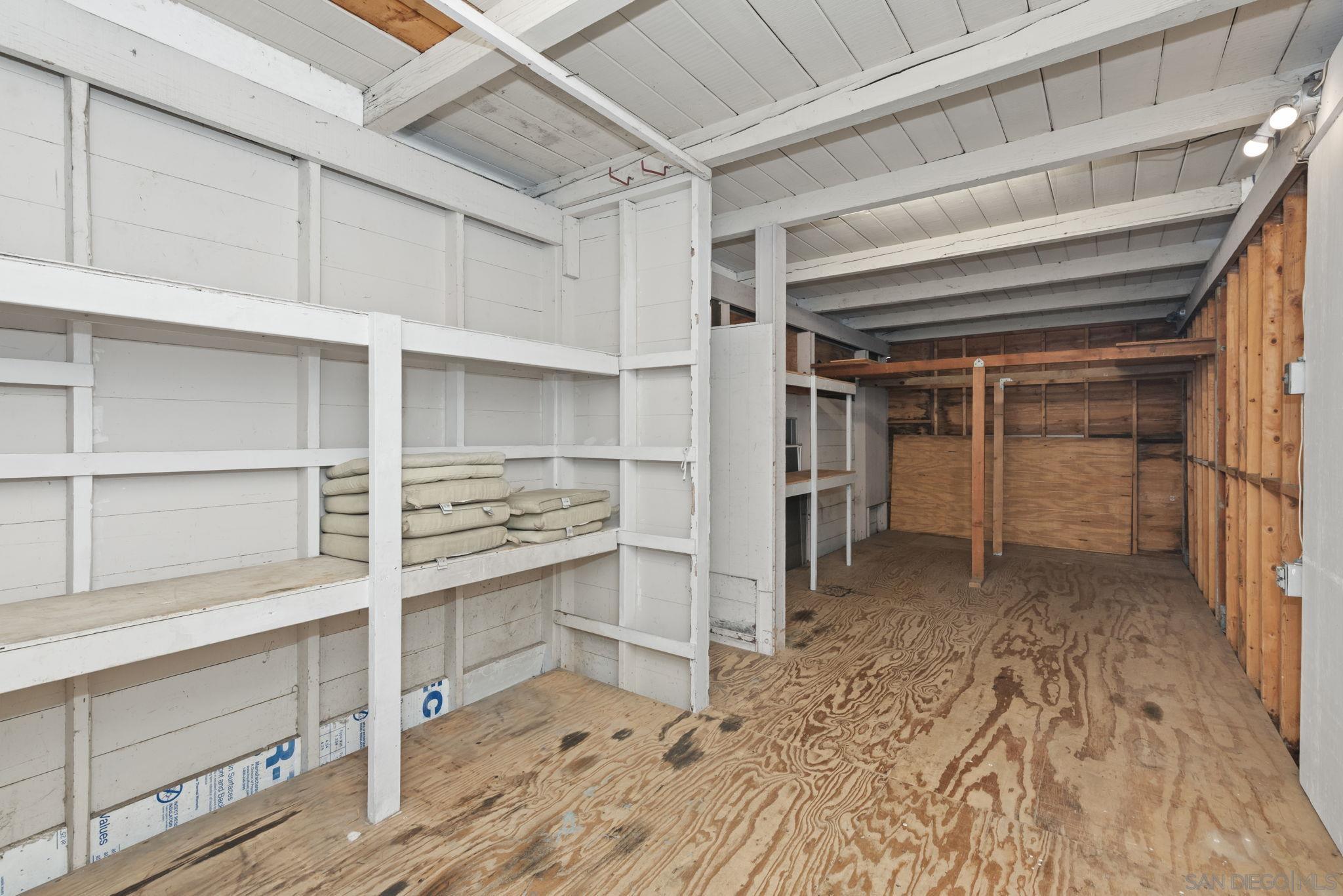 Detail Gallery Image 23 of 30 For 643  Nautilus, La Jolla,  CA 92037 - 3 Beds | 1 Baths