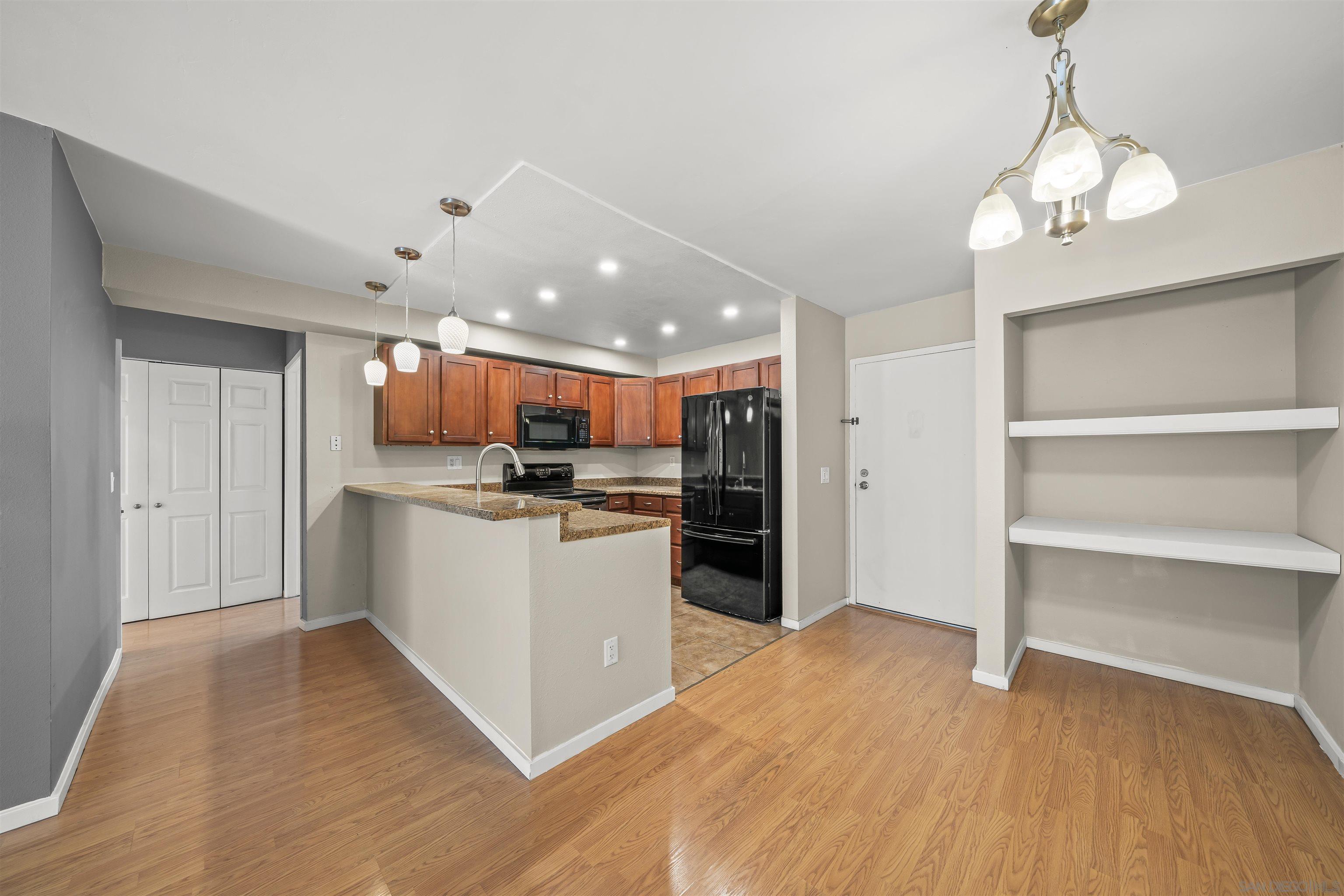 Detail Gallery Image 9 of 31 For 6131  Rancho Mission Rd  #113,  San Diego,  CA 92108 - 1 Beds | 1 Baths