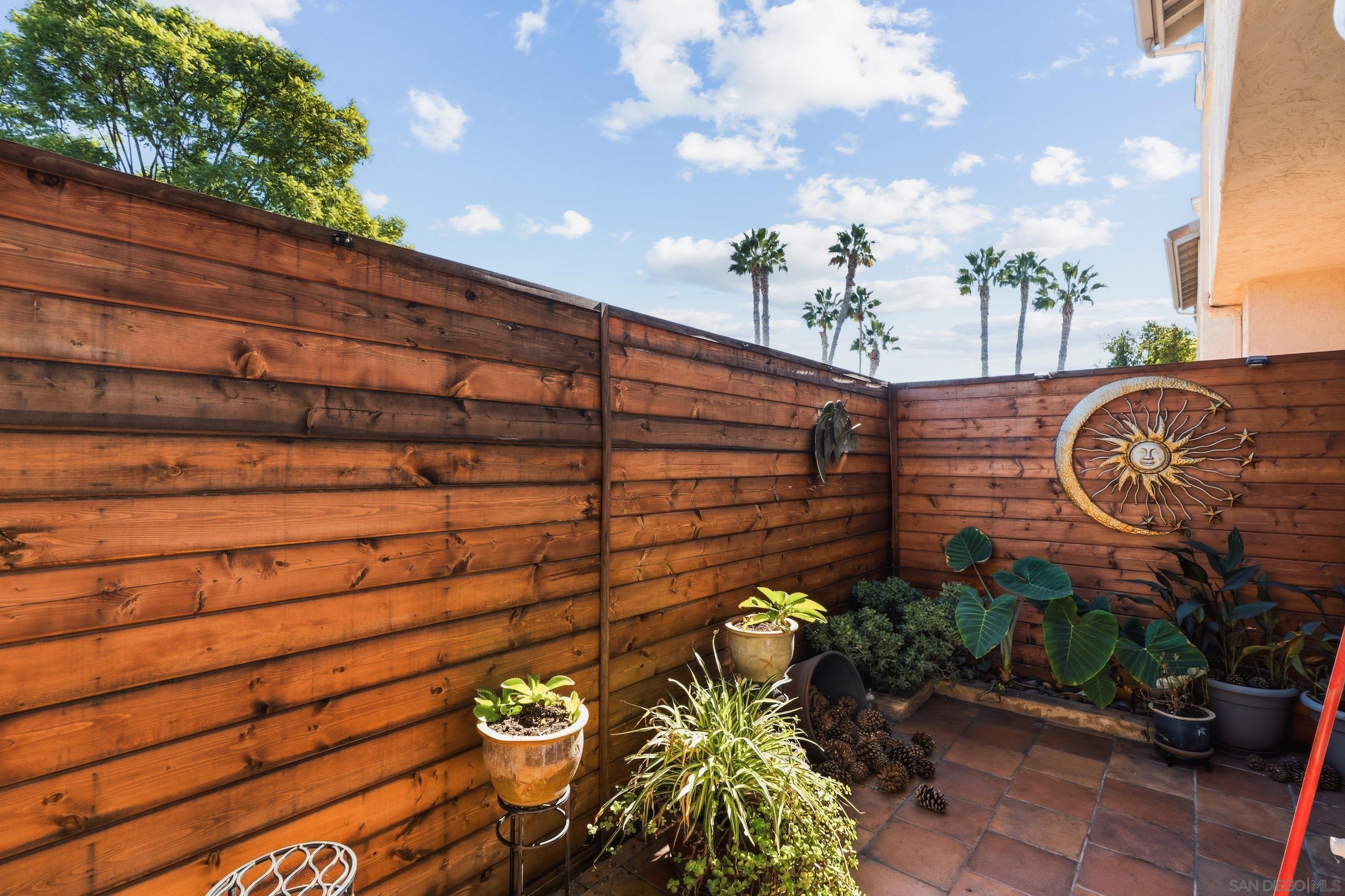 Detail Gallery Image 28 of 30 For 11382  via Rancho San Diego  #UNIT C,  El Cajon,  CA 92019 - 2 Beds | 2/1 Baths