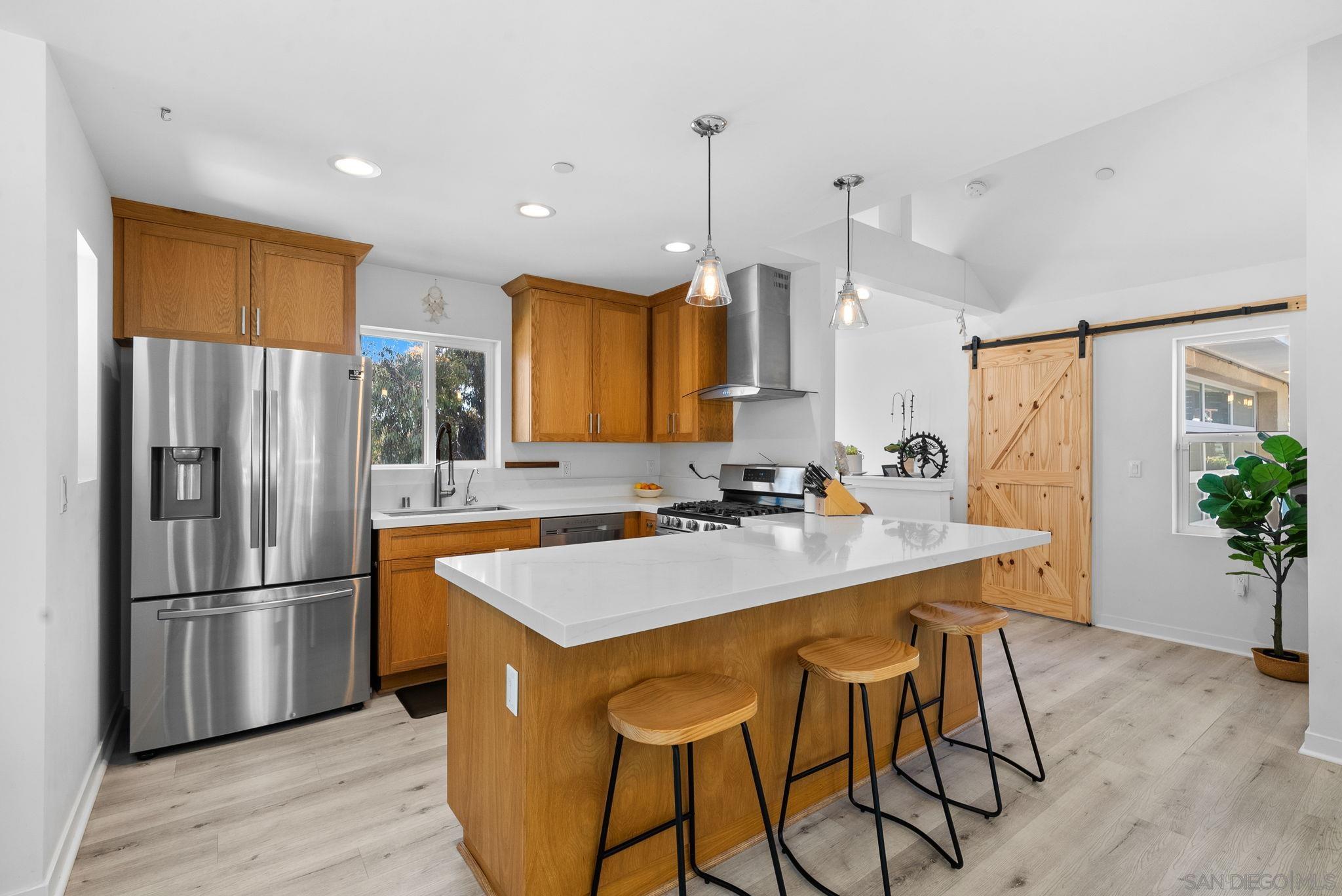 Detail Gallery Image 11 of 37 For 4865  39th Street, San Diego,  CA 92116 - 3 Beds | 2/1 Baths