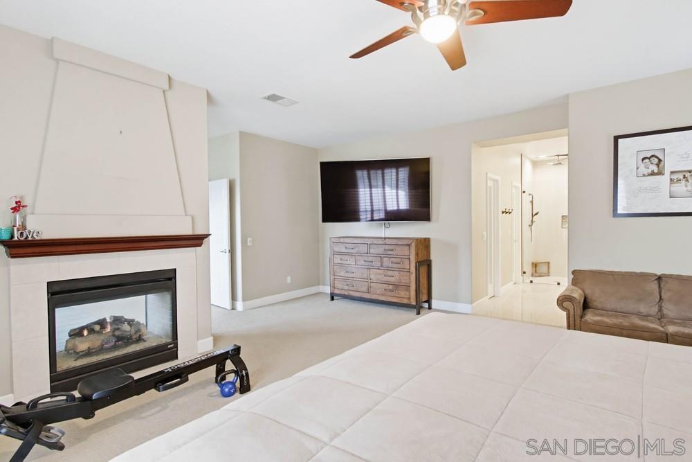 Detail Gallery Image 21 of 42 For 10435  Westward Ct, San Diego,  CA 92131 - 5 Beds | 3 Baths