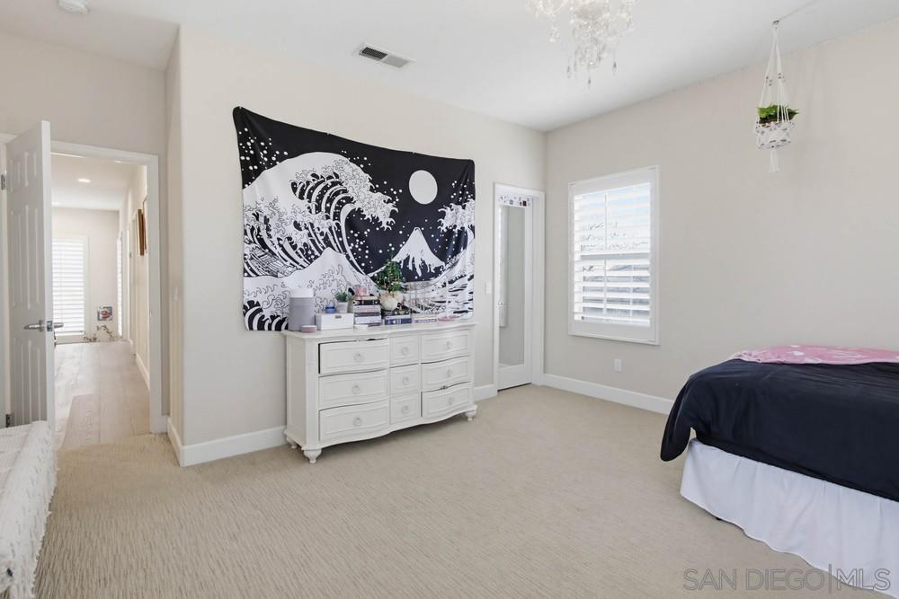 Detail Gallery Image 26 of 42 For 10435  Westward Ct, San Diego,  CA 92131 - 5 Beds | 3 Baths