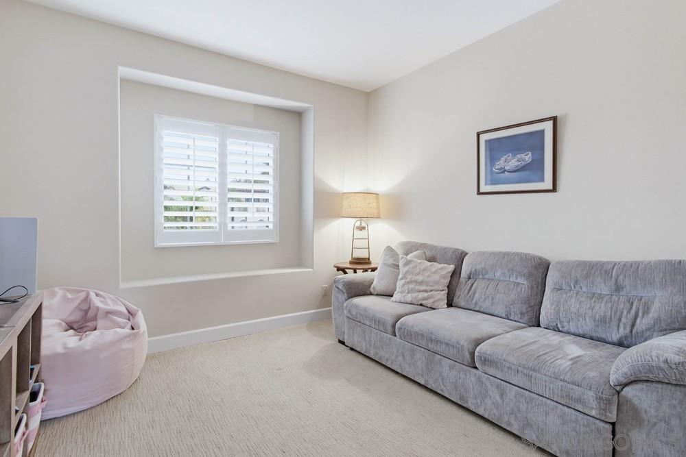 Detail Gallery Image 28 of 42 For 10435  Westward Ct, San Diego,  CA 92131 - 5 Beds | 3 Baths