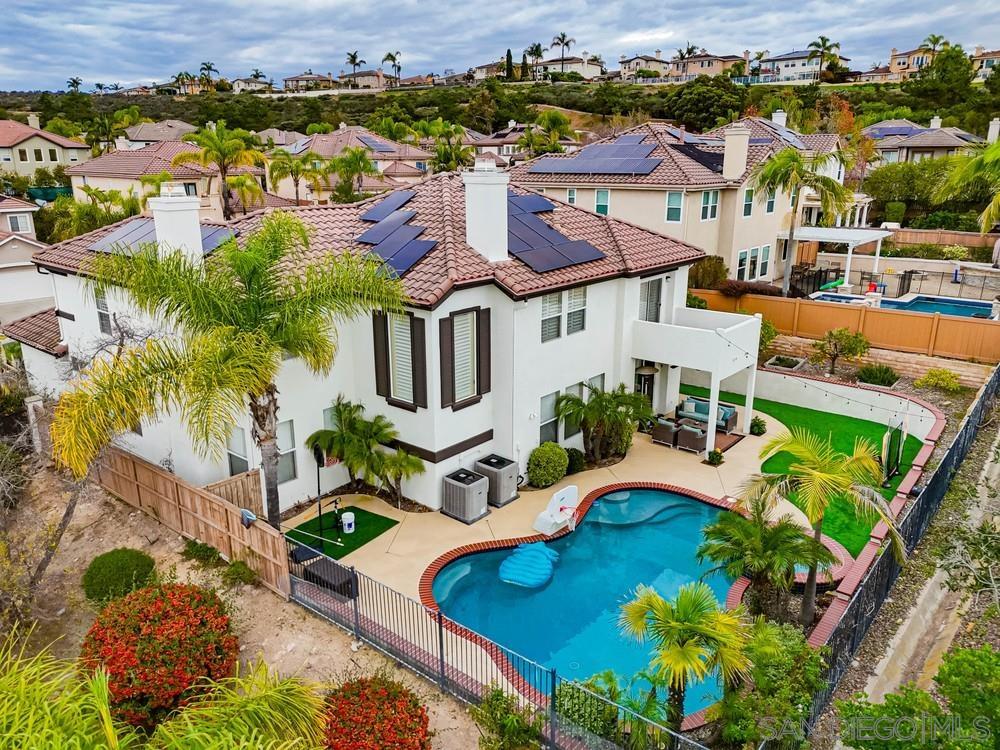 Detail Gallery Image 35 of 42 For 10435  Westward Ct, San Diego,  CA 92131 - 5 Beds | 3 Baths