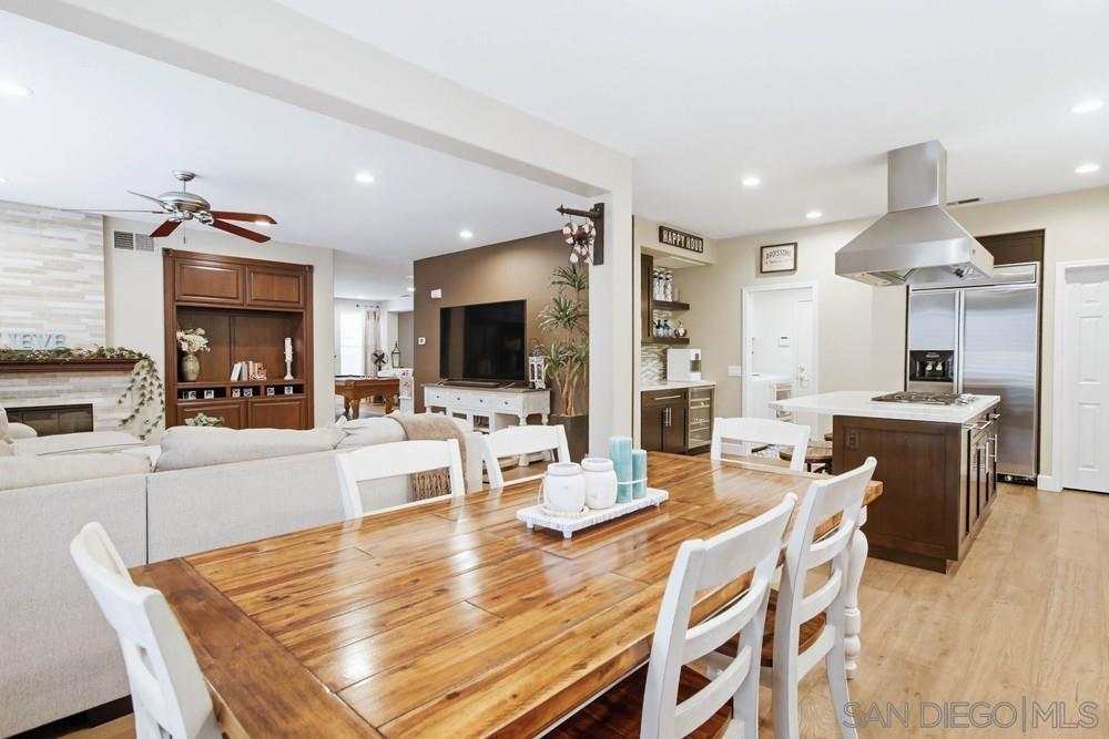 Detail Gallery Image 7 of 42 For 10435  Westward Ct, San Diego,  CA 92131 - 5 Beds | 3 Baths