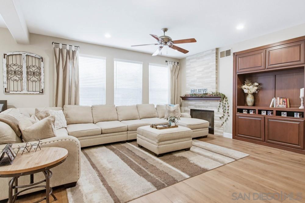 Detail Gallery Image 10 of 42 For 10435  Westward Ct, San Diego,  CA 92131 - 5 Beds | 3 Baths