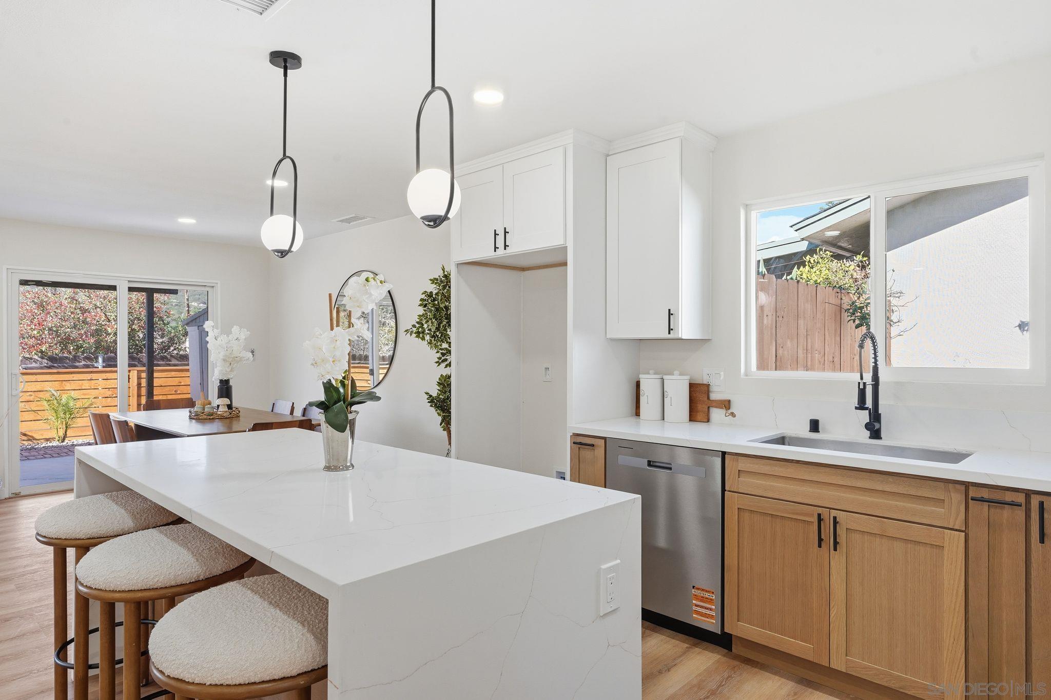 Detail Gallery Image 7 of 31 For 7388  Turnford Dr, San Diego,  CA 92119 - 4 Beds | 2 Baths