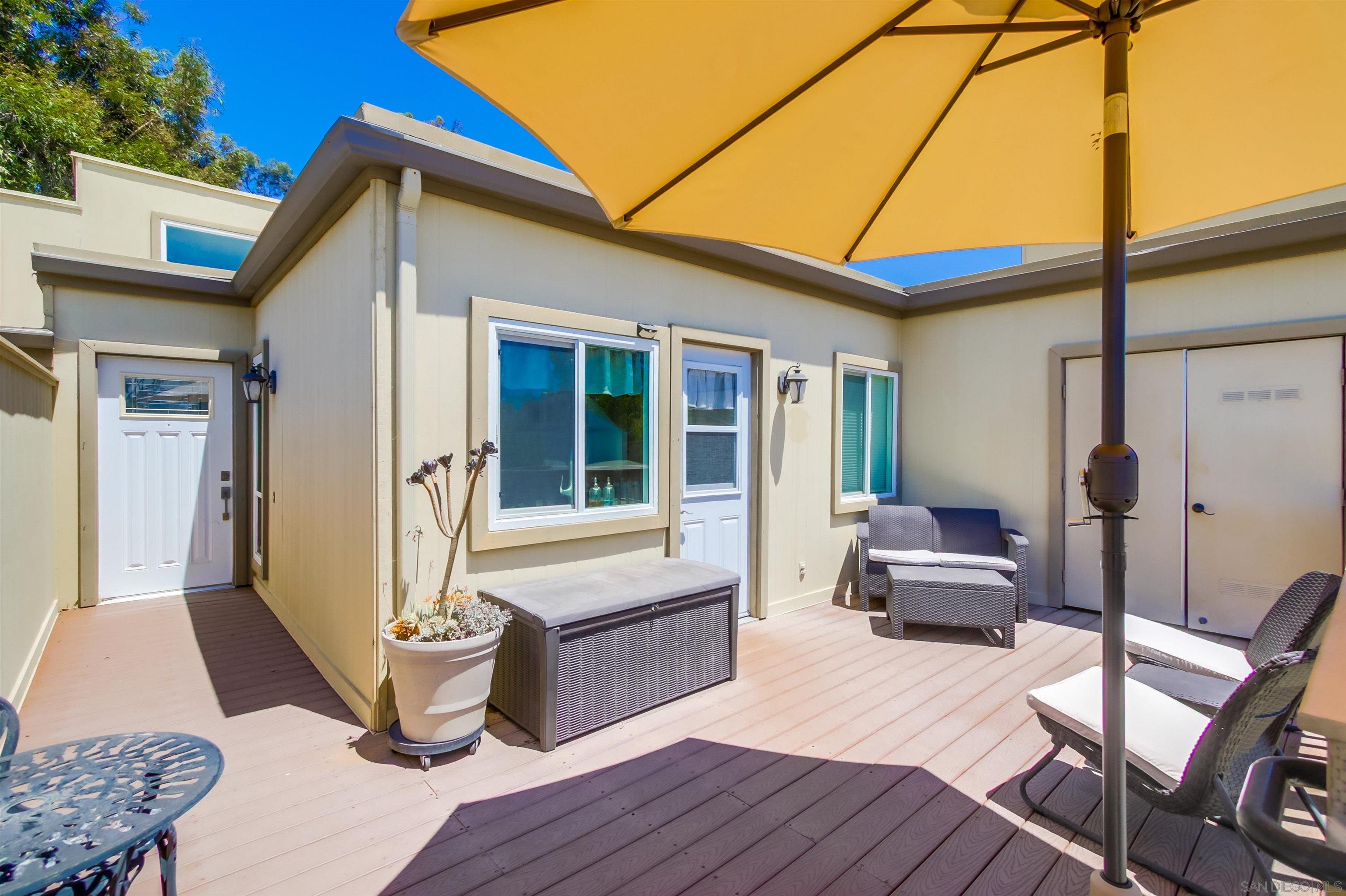 Detail Gallery Image 26 of 32 For 10374  Caminito Banyon, San Diego,  CA 92131 - 2 Beds | 2 Baths