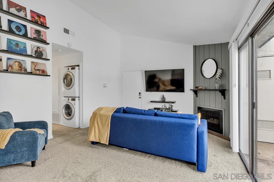 Detail Gallery Image 4 of 18 For 12650  Lakeshore Dr. Unit 127, Lakeside,  CA 92040 - 2 Beds | 2 Baths