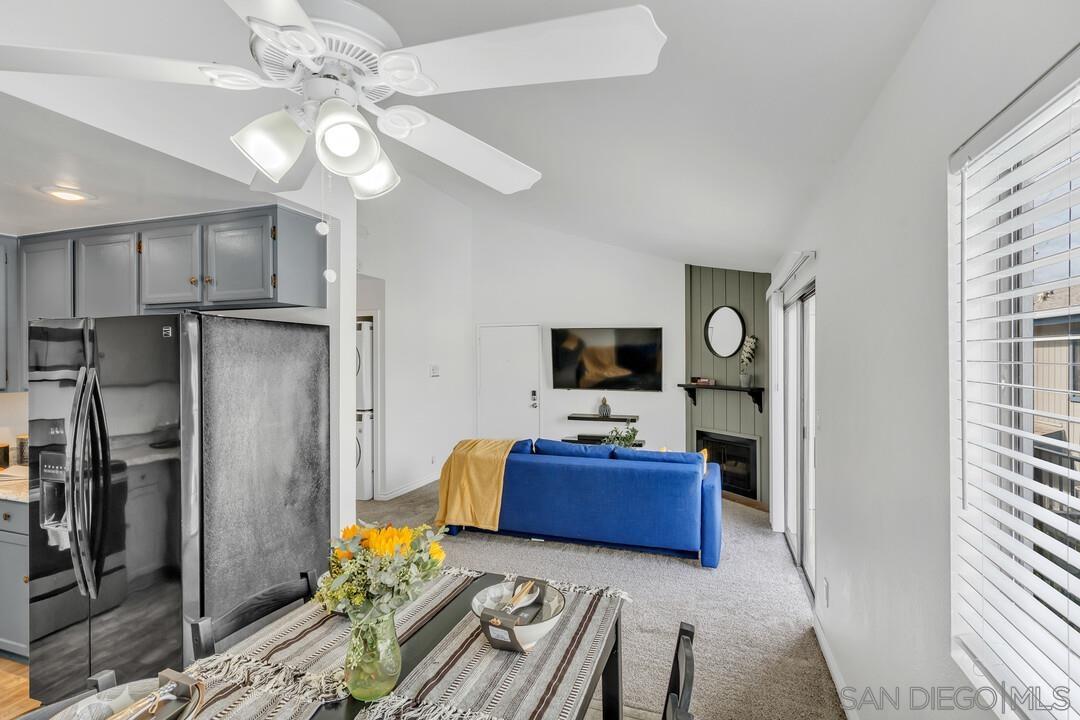 Detail Gallery Image 6 of 18 For 12650  Lakeshore Dr. Unit 127, Lakeside,  CA 92040 - 2 Beds | 2 Baths