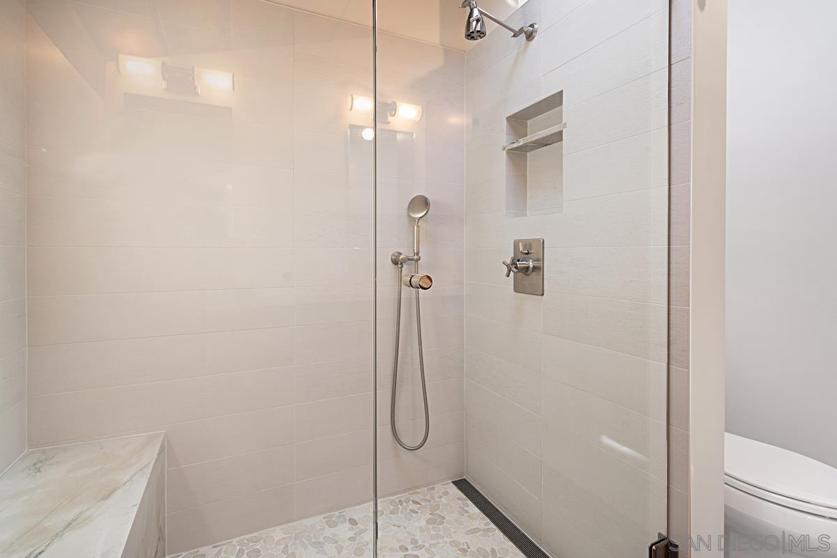 Detail Gallery Image 26 of 42 For 573  Amphitheatre Dr, Del Mar,  CA 92014 - 4 Beds | 3 Baths