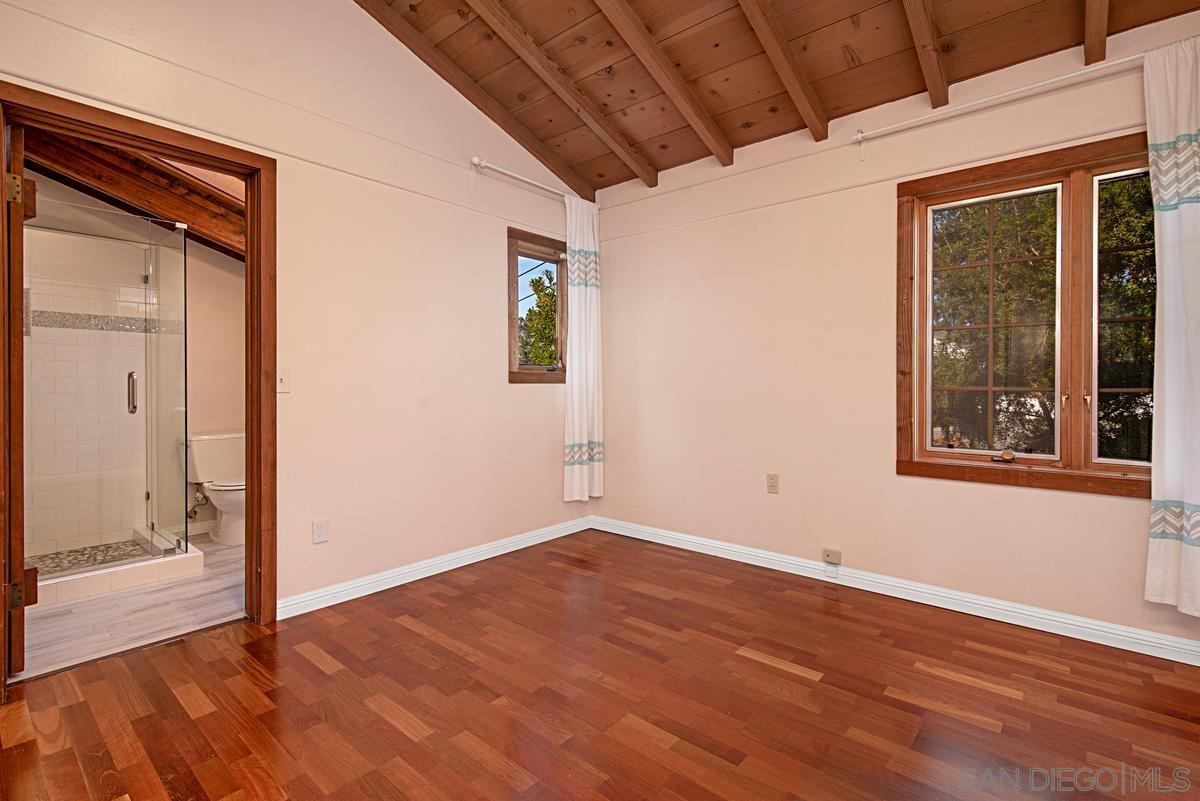 Detail Gallery Image 27 of 42 For 573  Amphitheatre Dr, Del Mar,  CA 92014 - 4 Beds | 3 Baths