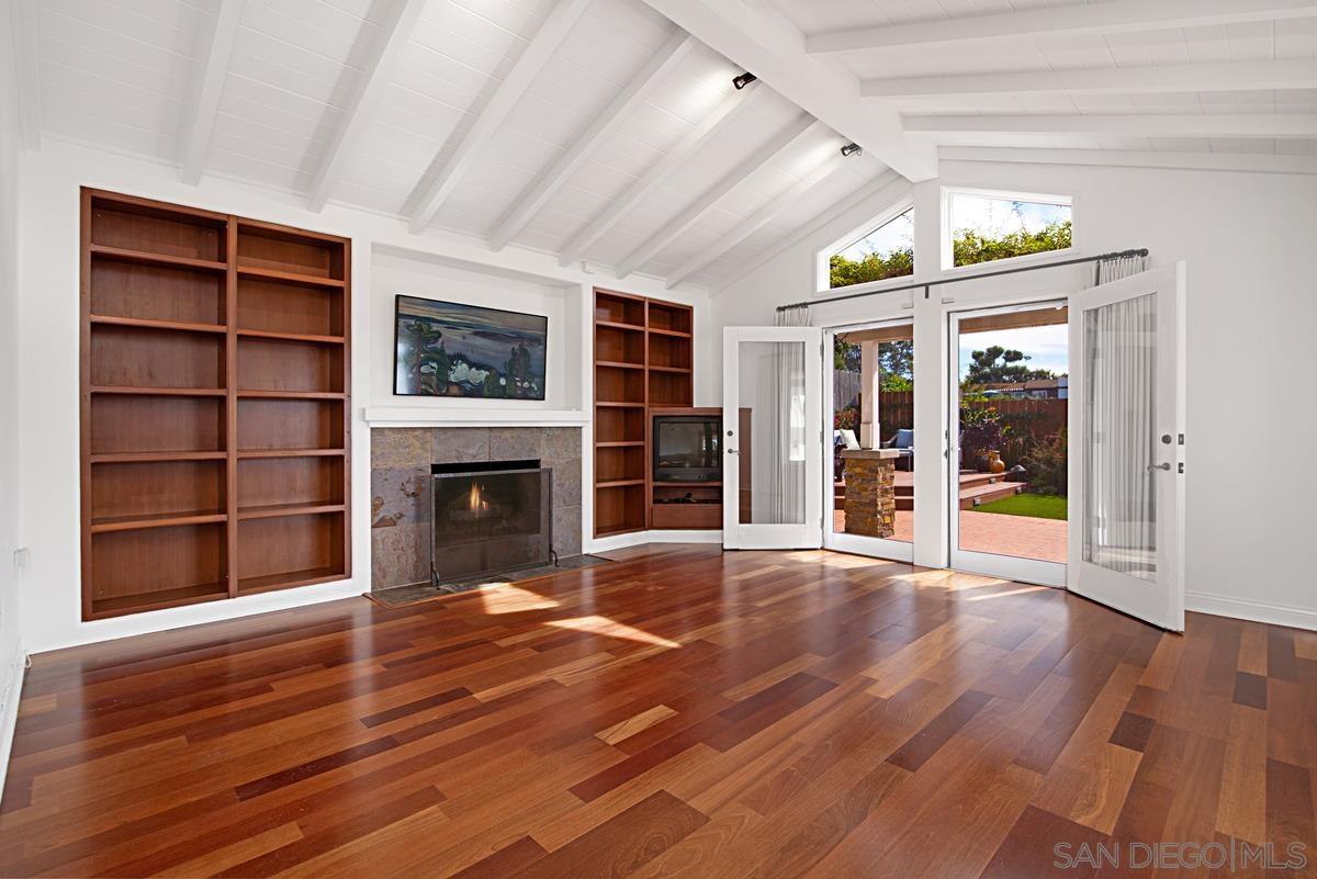 Detail Gallery Image 6 of 42 For 573  Amphitheatre Dr, Del Mar,  CA 92014 - 4 Beds | 3 Baths