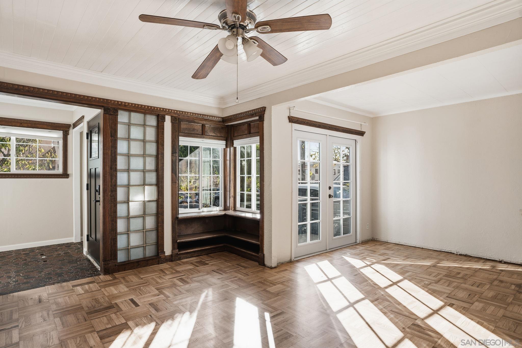 Front Image Thumbnail for SD2600500