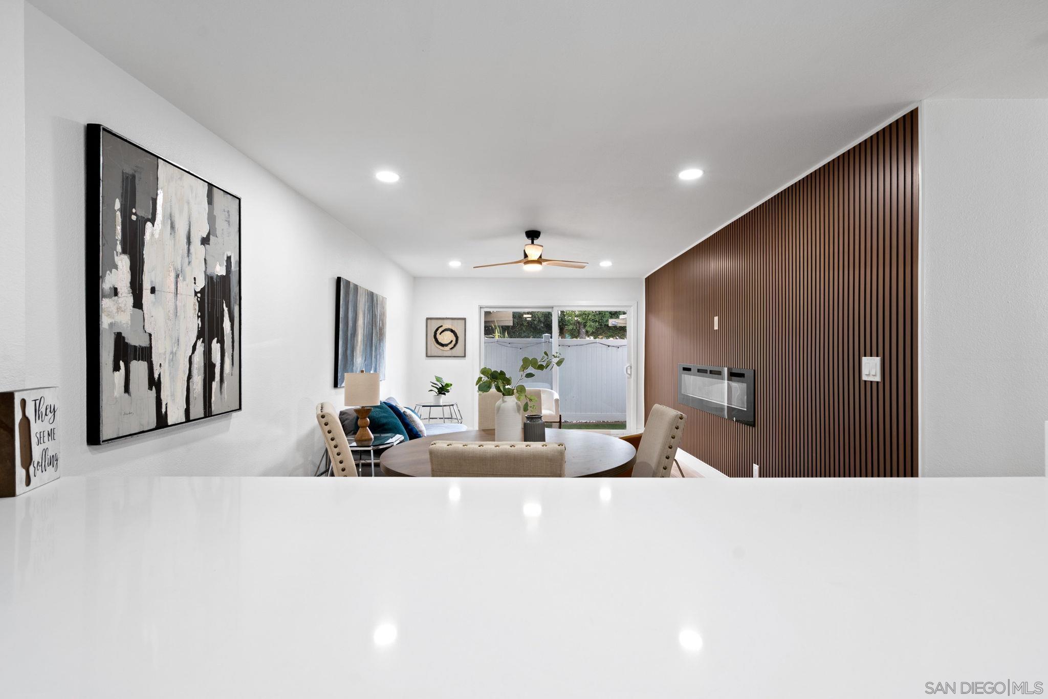 Detail Gallery Image 5 of 26 For 3030  Suncrest Dr  104, San Diego,  CA 92116 - 1 Beds | 1 Baths