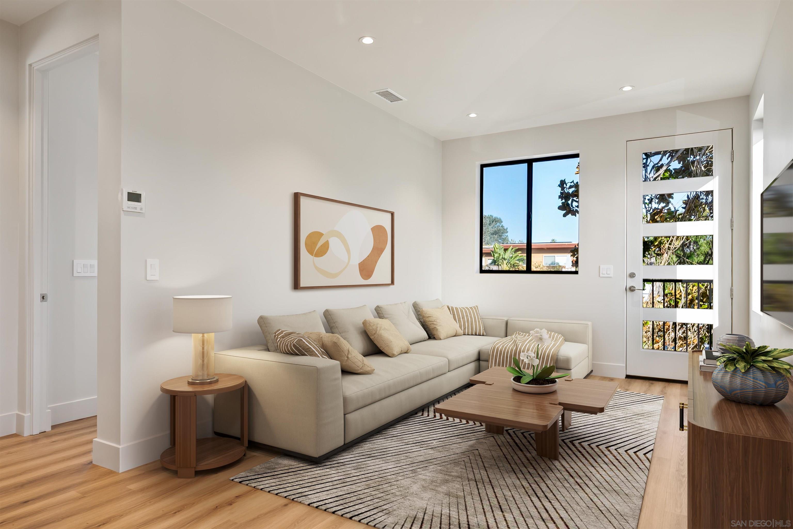 Detail Gallery Image 5 of 17 For 8168  Paseo Del Ocaso  2nd Floor Adu, La Jolla,  CA 92037 - 1 Beds | 1 Baths