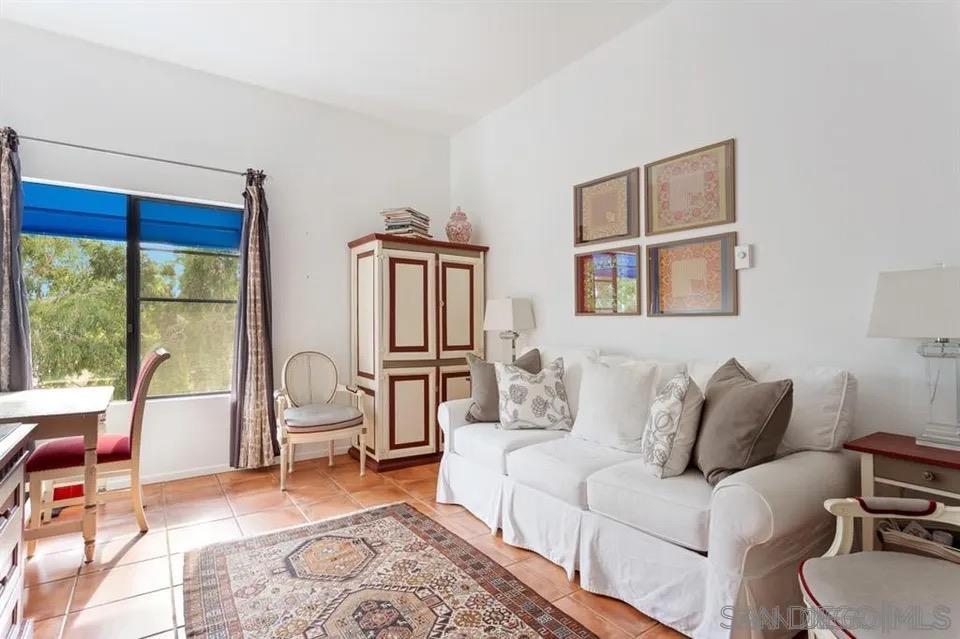 Detail Gallery Image 8 of 8 For 8328  Regents Road  3g, San Diego,  CA 92122 - 2 Beds | 2 Baths