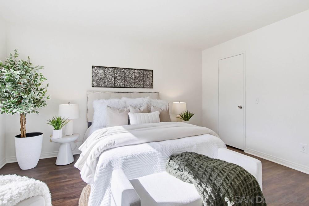 Detail Gallery Image 12 of 21 For 11003  Caminito Arcada, San Diego,  CA 92131 - 2 Beds | 2/1 Baths