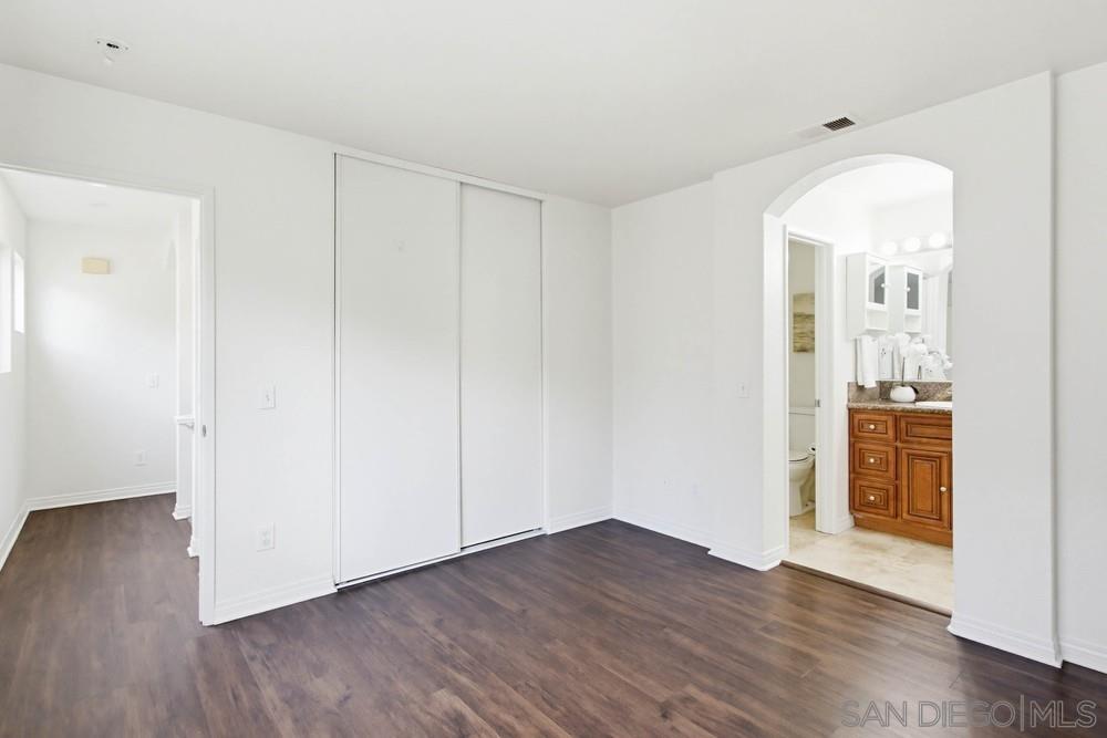 Detail Gallery Image 16 of 21 For 11003  Caminito Arcada, San Diego,  CA 92131 - 2 Beds | 2/1 Baths