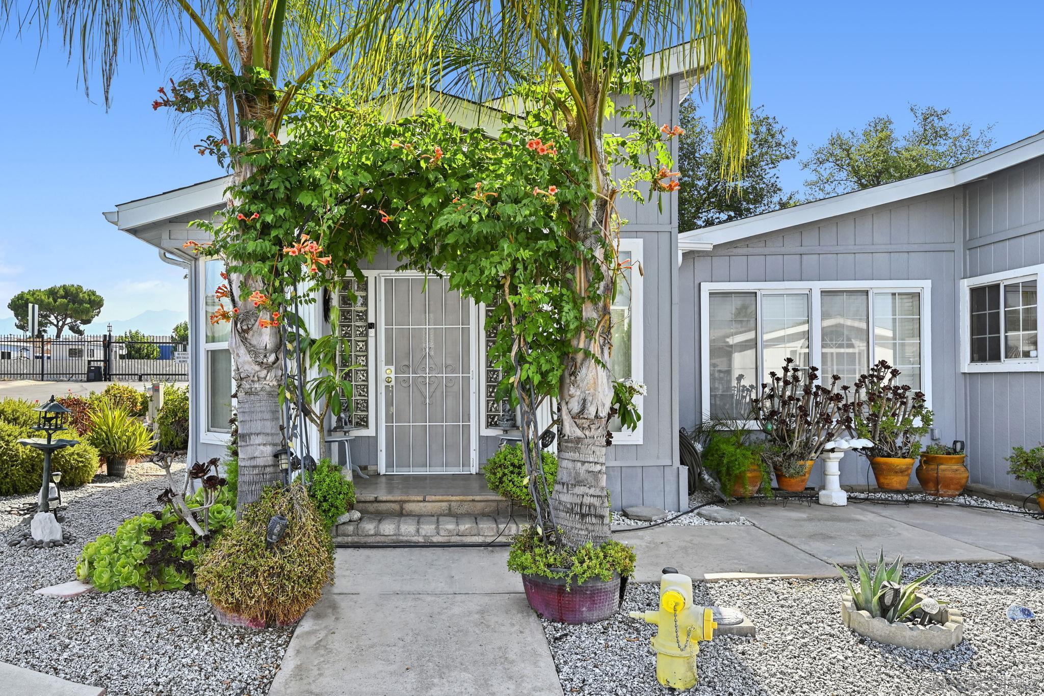 Front Image Thumbnail for SD2600508