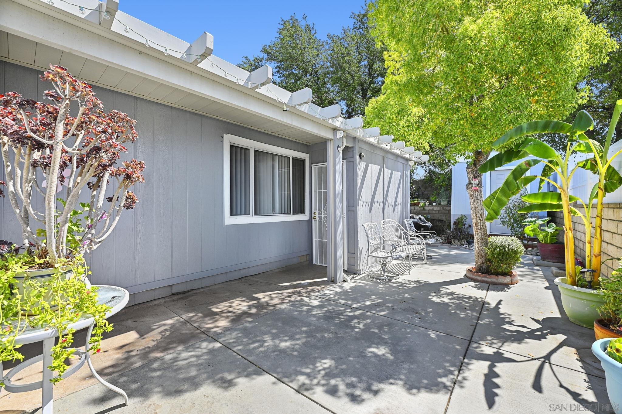 Detail Gallery Image 26 of 35 For 1410  Martinique Drive, Hemet,  CA 92543 - 4 Beds | 3 Baths