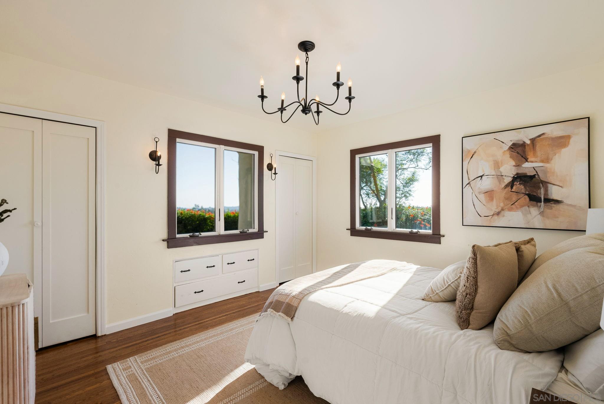 Detail Gallery Image 13 of 40 For 700  Wakefield Ct, El Cajon,  CA 92020 - 4 Beds | 4 Baths