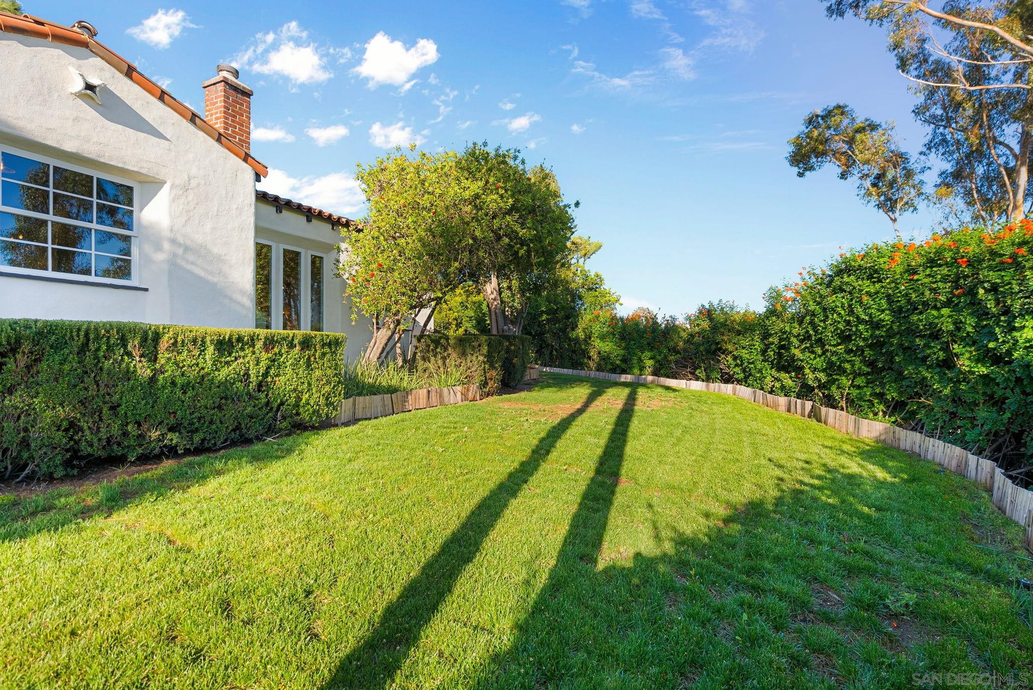 Detail Gallery Image 18 of 40 For 700  Wakefield Ct, El Cajon,  CA 92020 - 4 Beds | 4 Baths