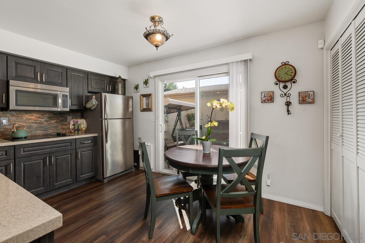 Detail Gallery Image 6 of 41 For 5800  Lake Murray Blvd  #83,  La Mesa,  CA 91942 - 2 Beds | 1/1 Baths