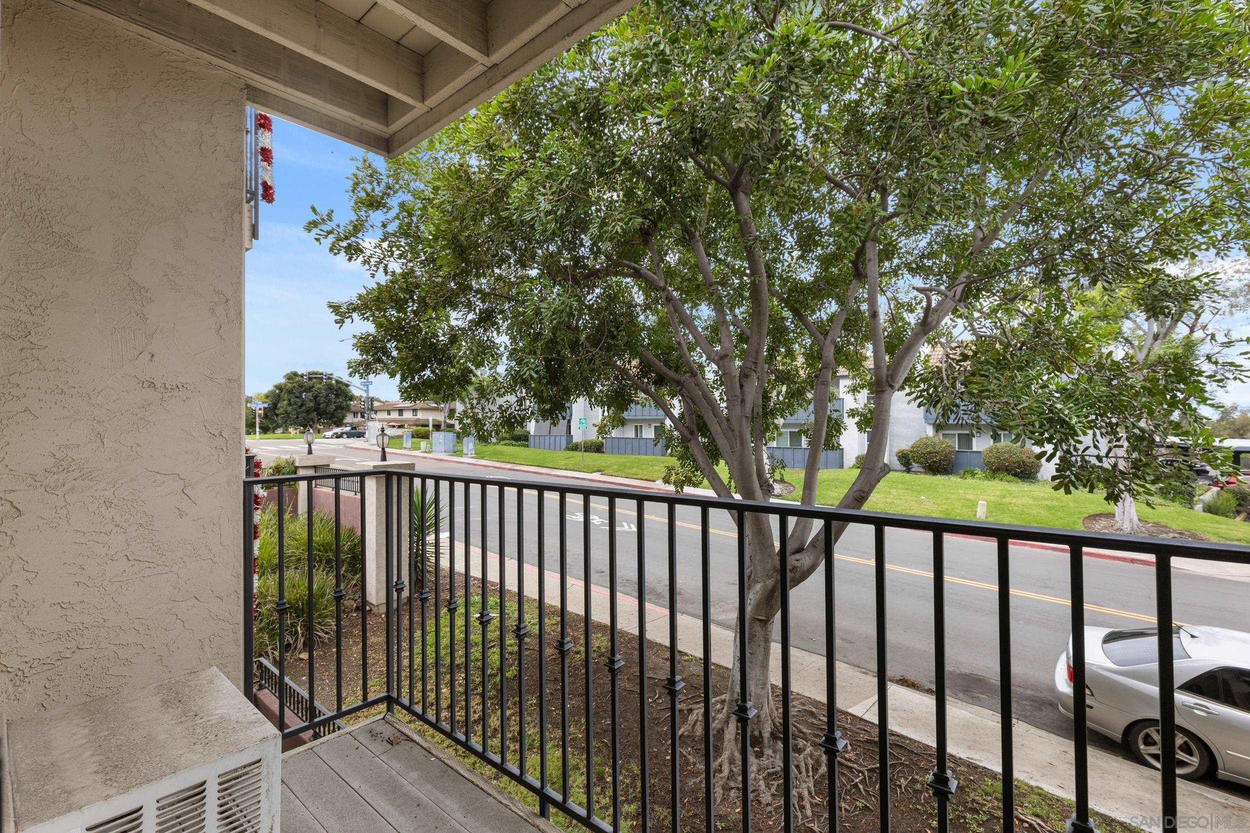 Detail Gallery Image 13 of 29 For 10224  Maya Linda Road  #17,  San Diego,  CA 92126 - 2 Beds | 1/1 Baths