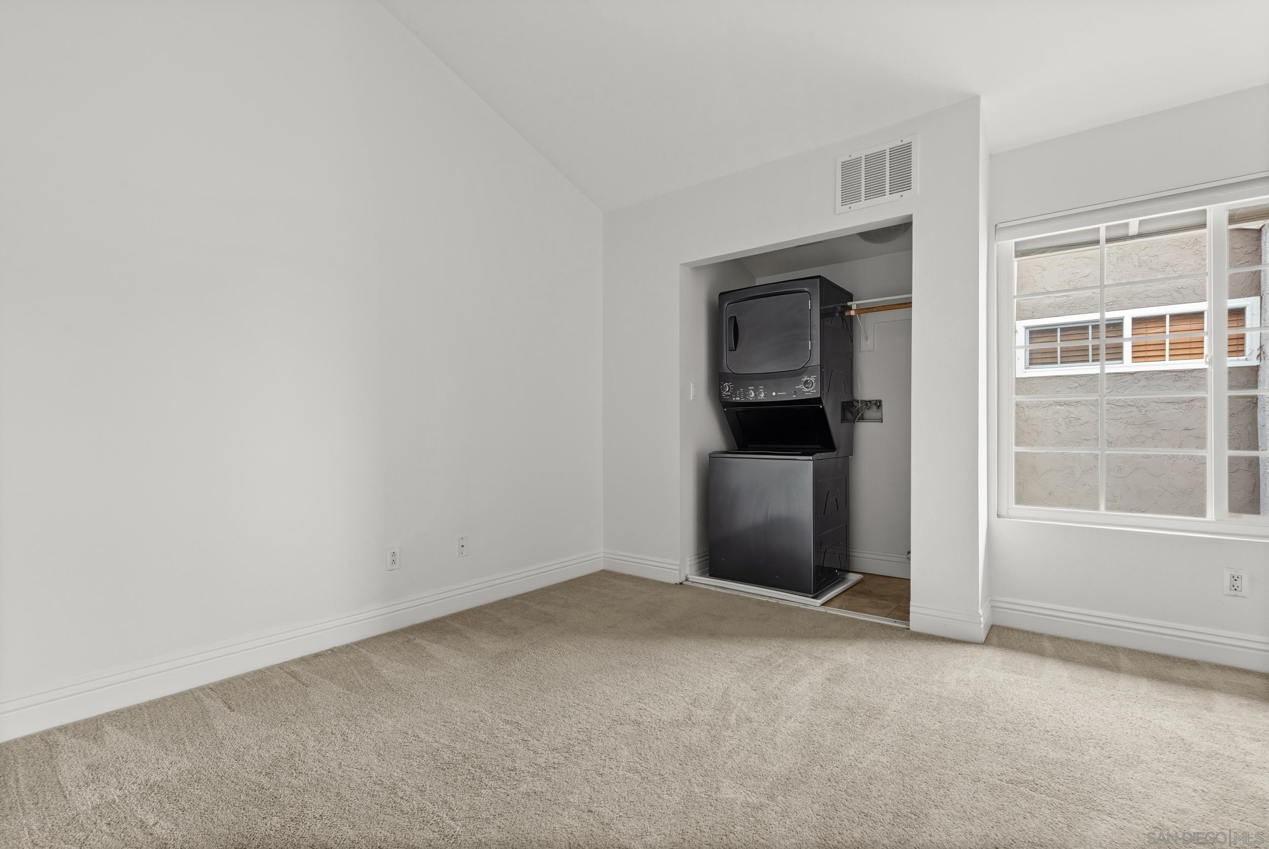 Detail Gallery Image 20 of 29 For 10224  Maya Linda Road  #17,  San Diego,  CA 92126 - 2 Beds | 1/1 Baths