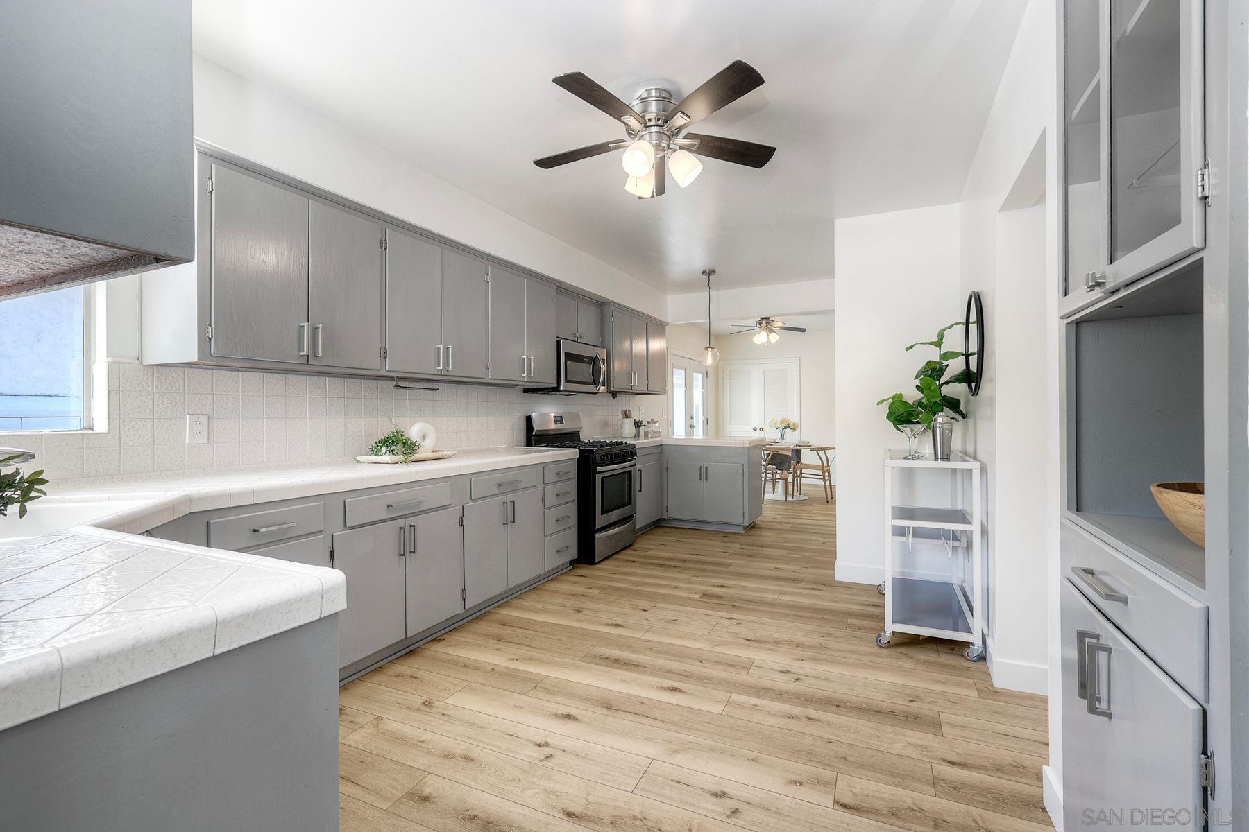 Detail Gallery Image 12 of 31 For 3476  Reynard Way, San Diego,  CA 92103 - 3 Beds | 2 Baths