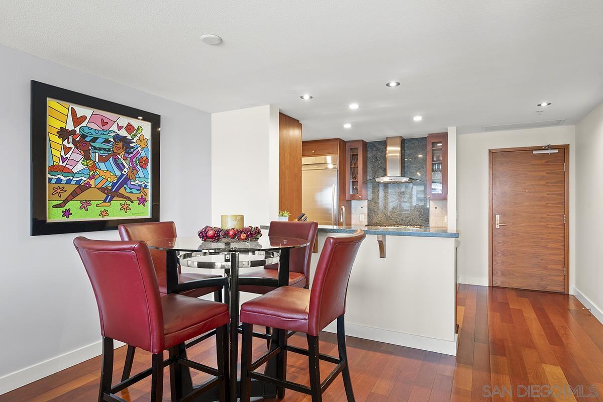 Detail Gallery Image 18 of 56 For 700 W E Street  #2802,  San Diego,  CA 92101 - 2 Beds | 2 Baths